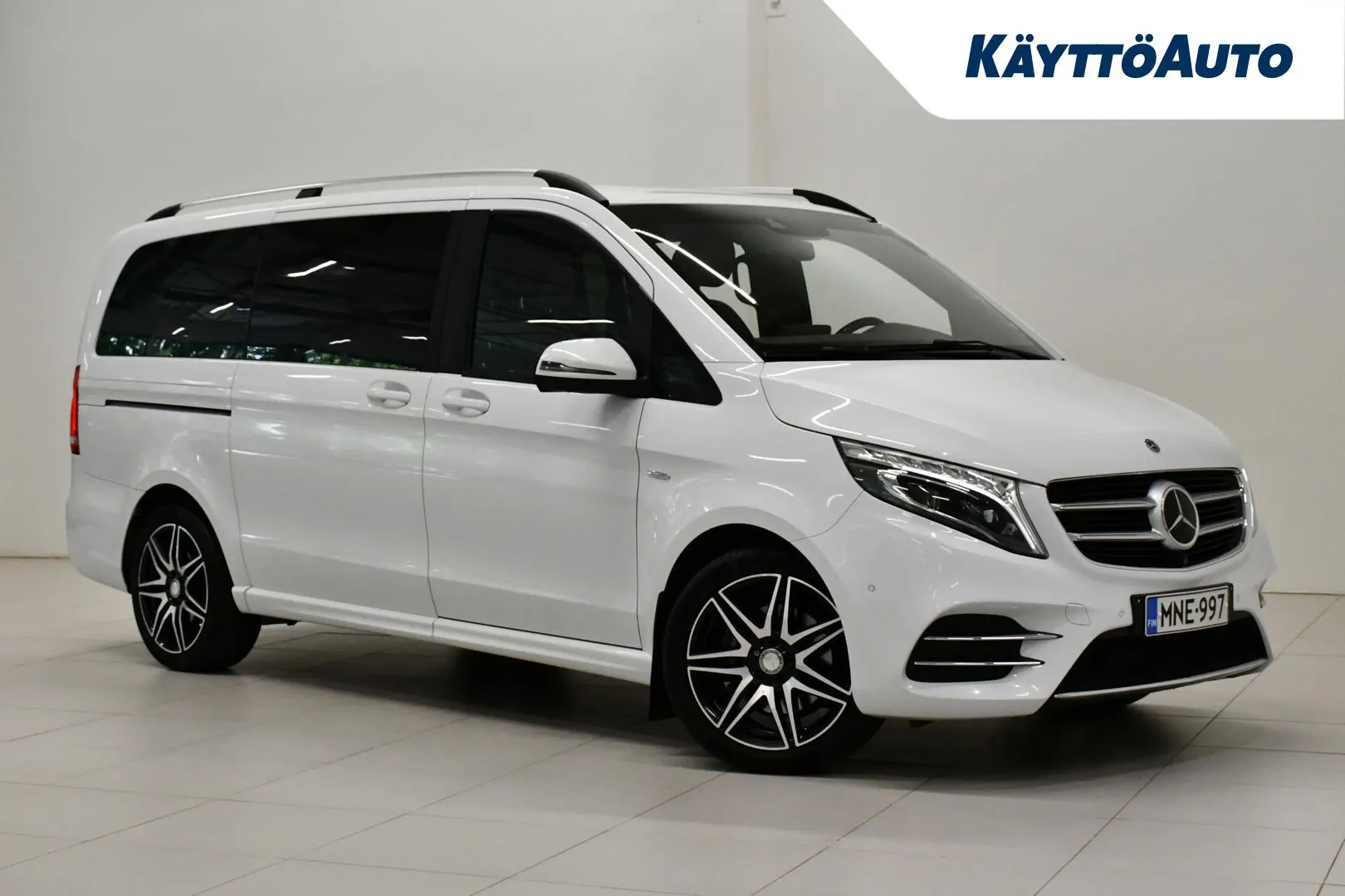 MERCEDES-BENZ V MNE-997 carousel image
