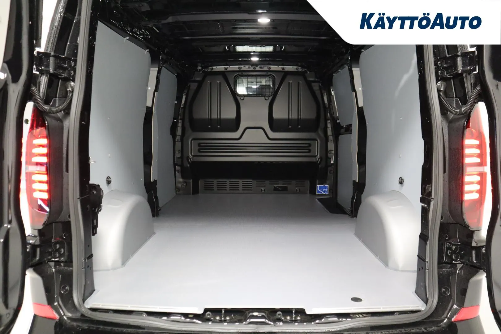 Volkswagen Transporter GRH-936 carousel image