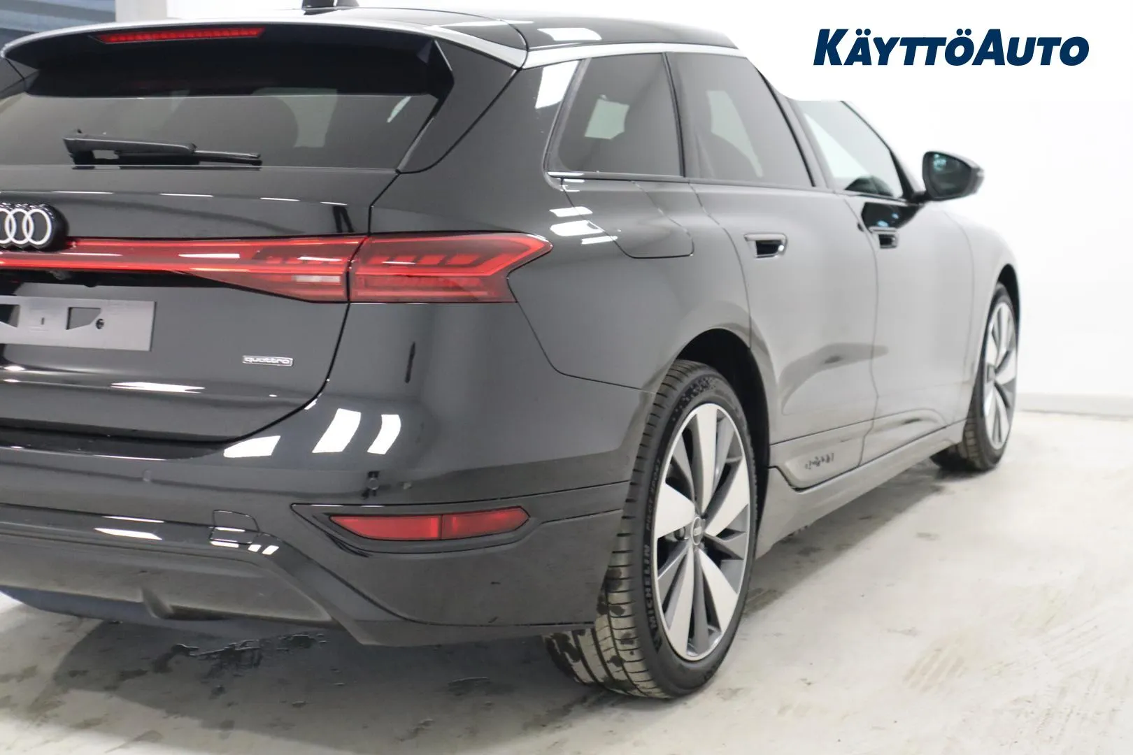 Audi A6 e-tron RXN-455 carousel image