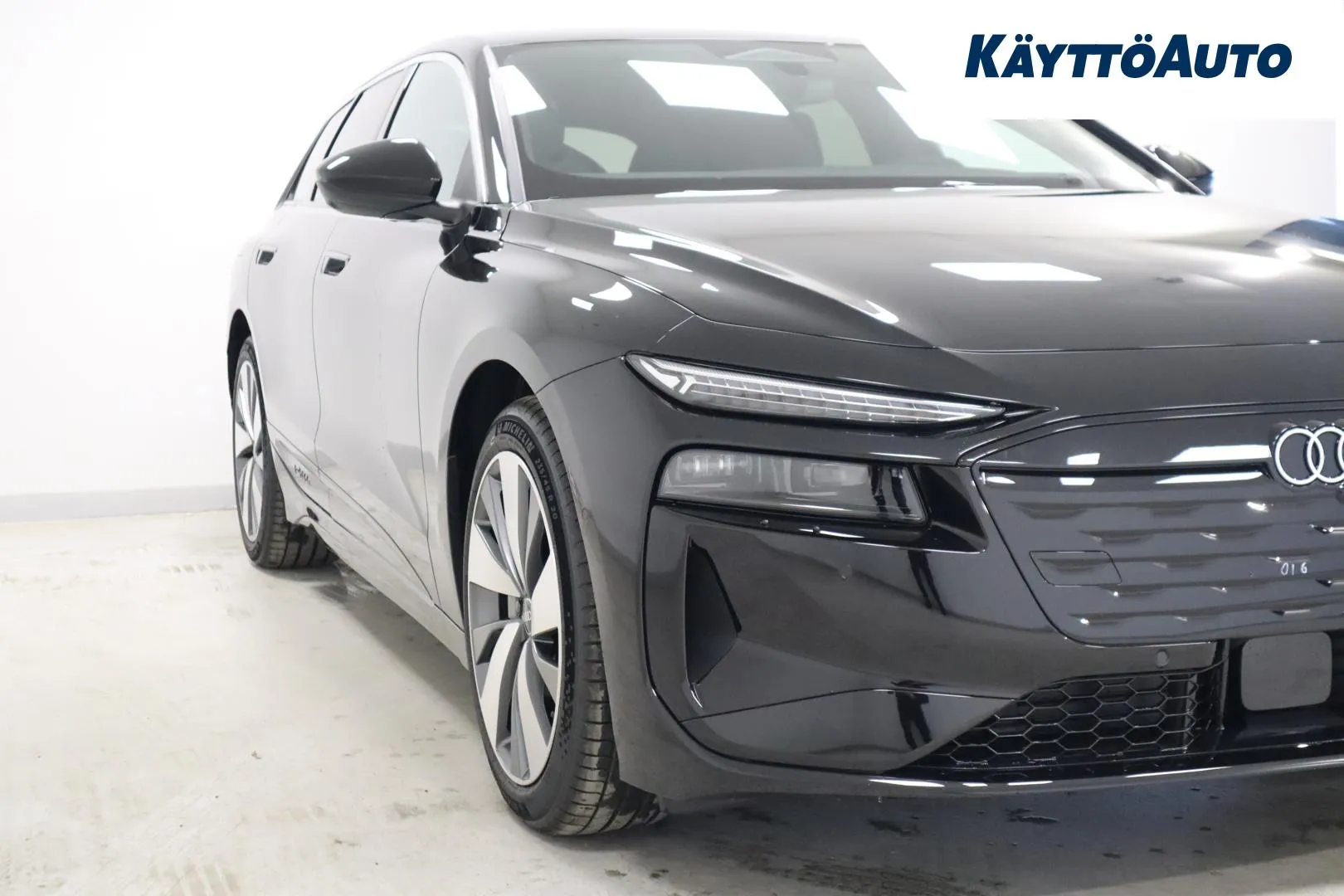 Audi A6 e-tron RXN-455 carousel image