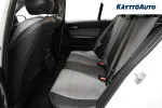 BMW 116 YIH-332 carousel thumbs