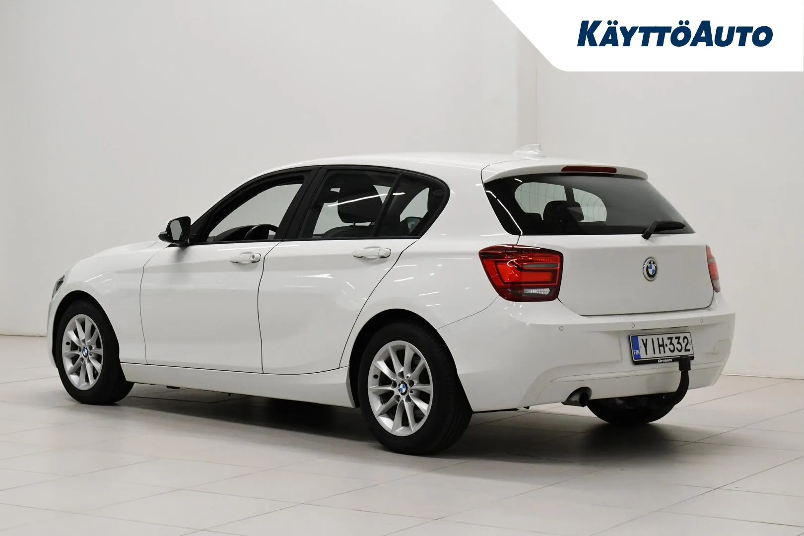 BMW 116 YIH-332 carousel image