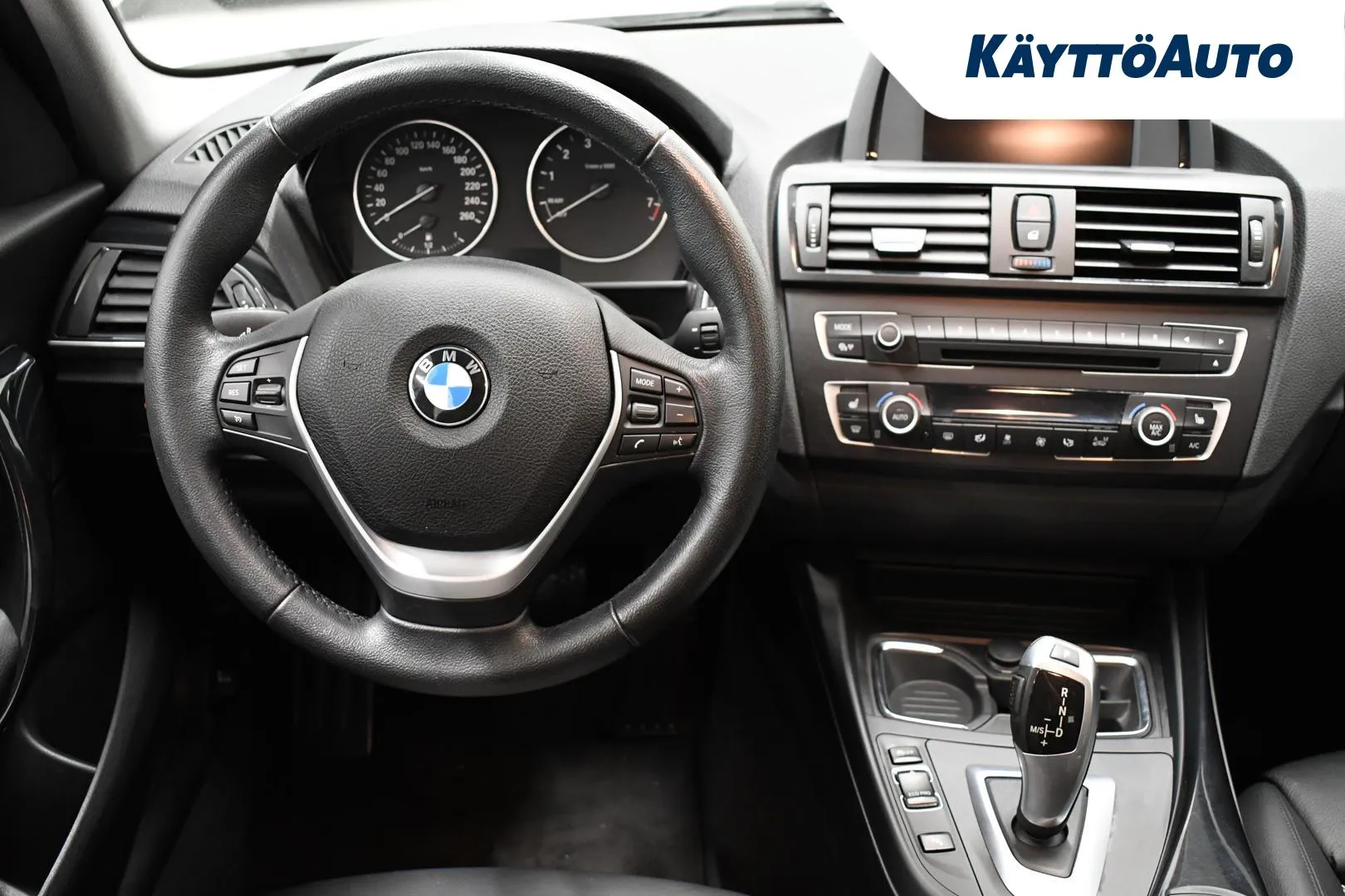 BMW 116 YIH-332 carousel image