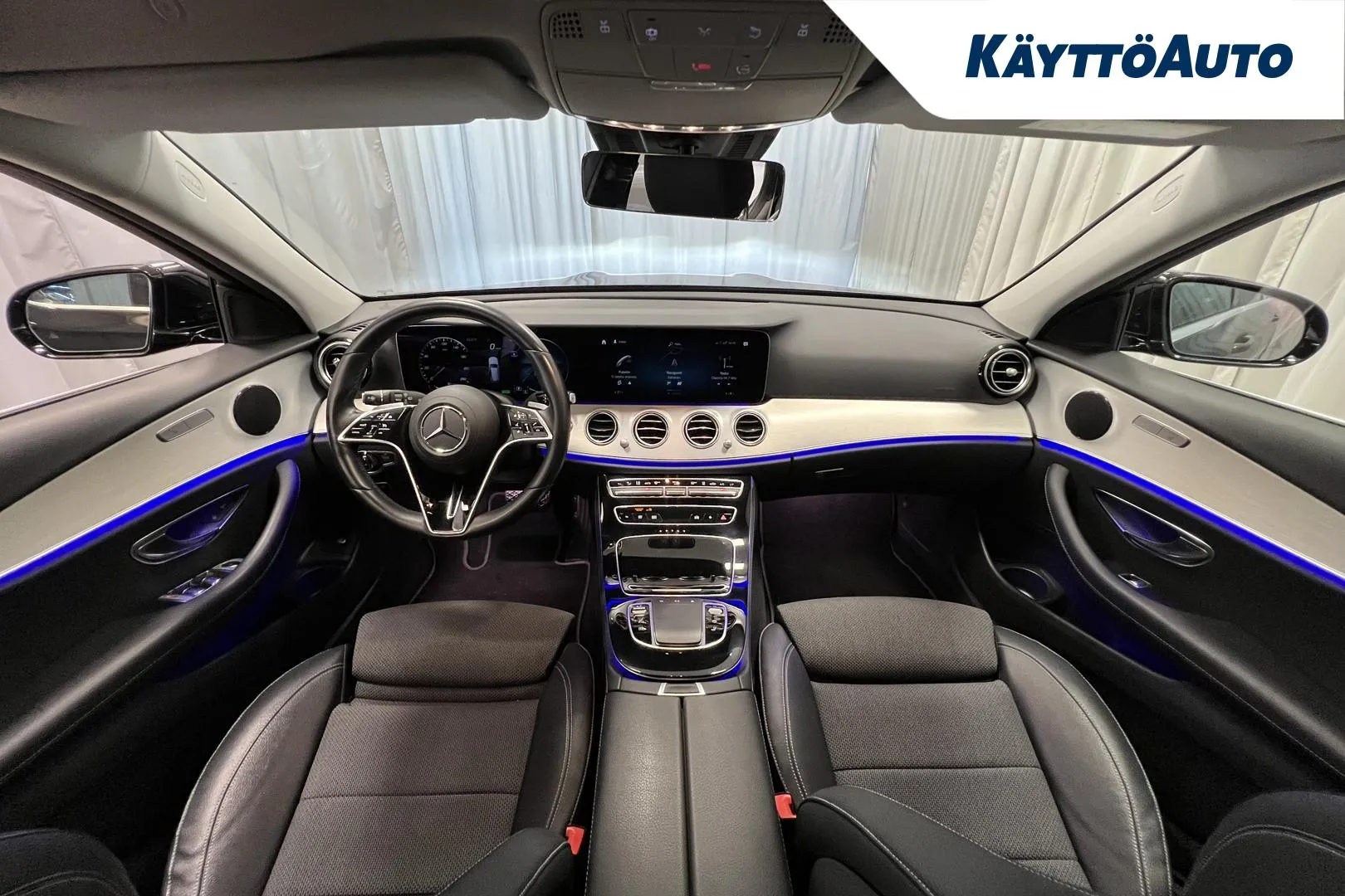 MERCEDES-BENZ E JMM-466 carousel image