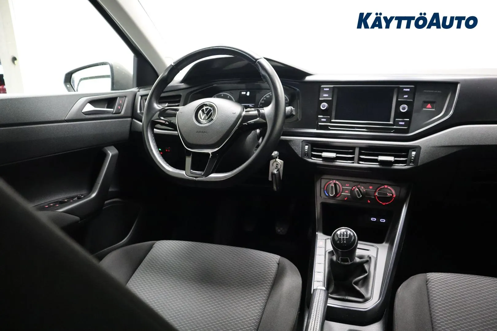 Volkswagen Polo FOS-973 carousel image