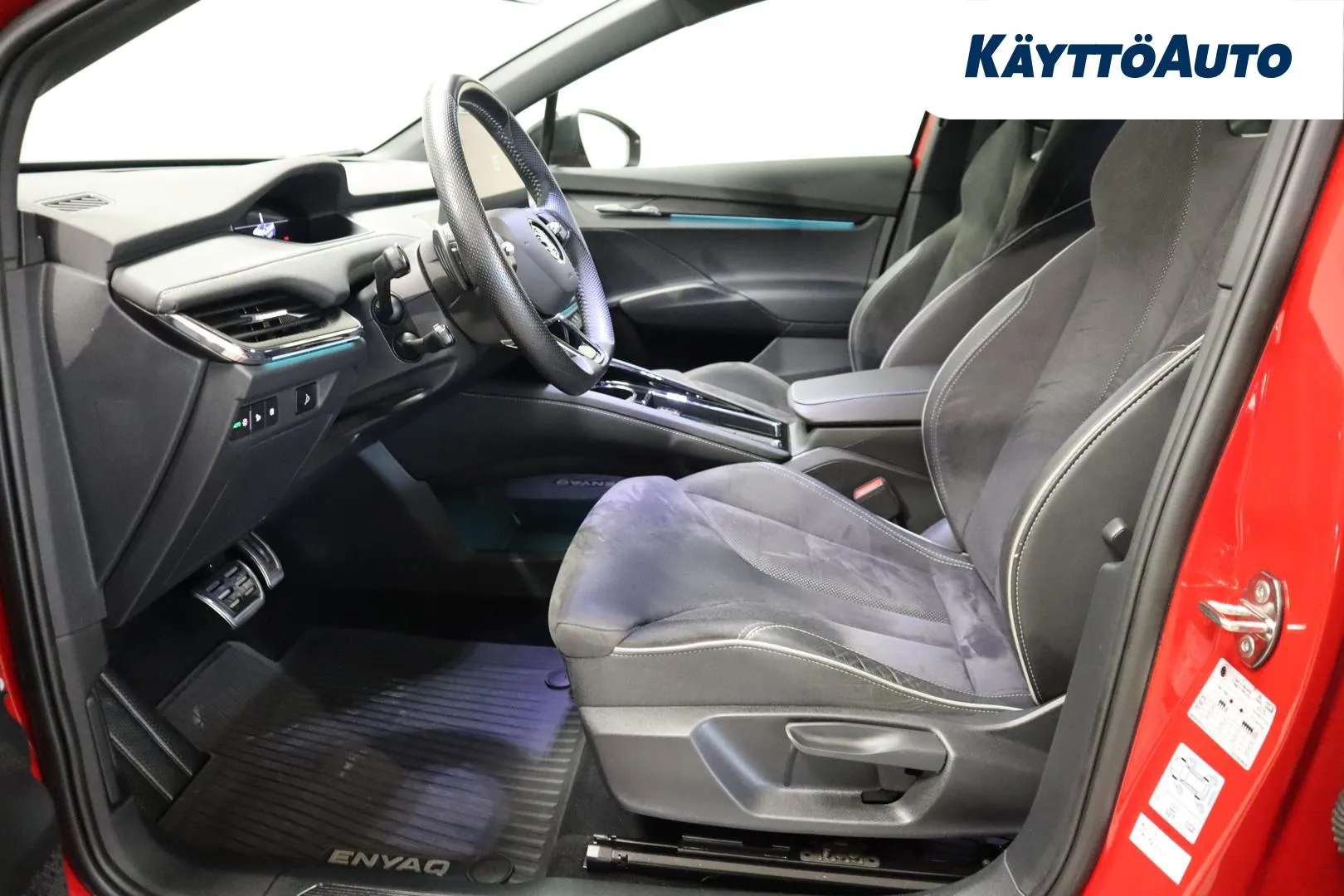 SKODA Enyaq MOL-120 carousel image