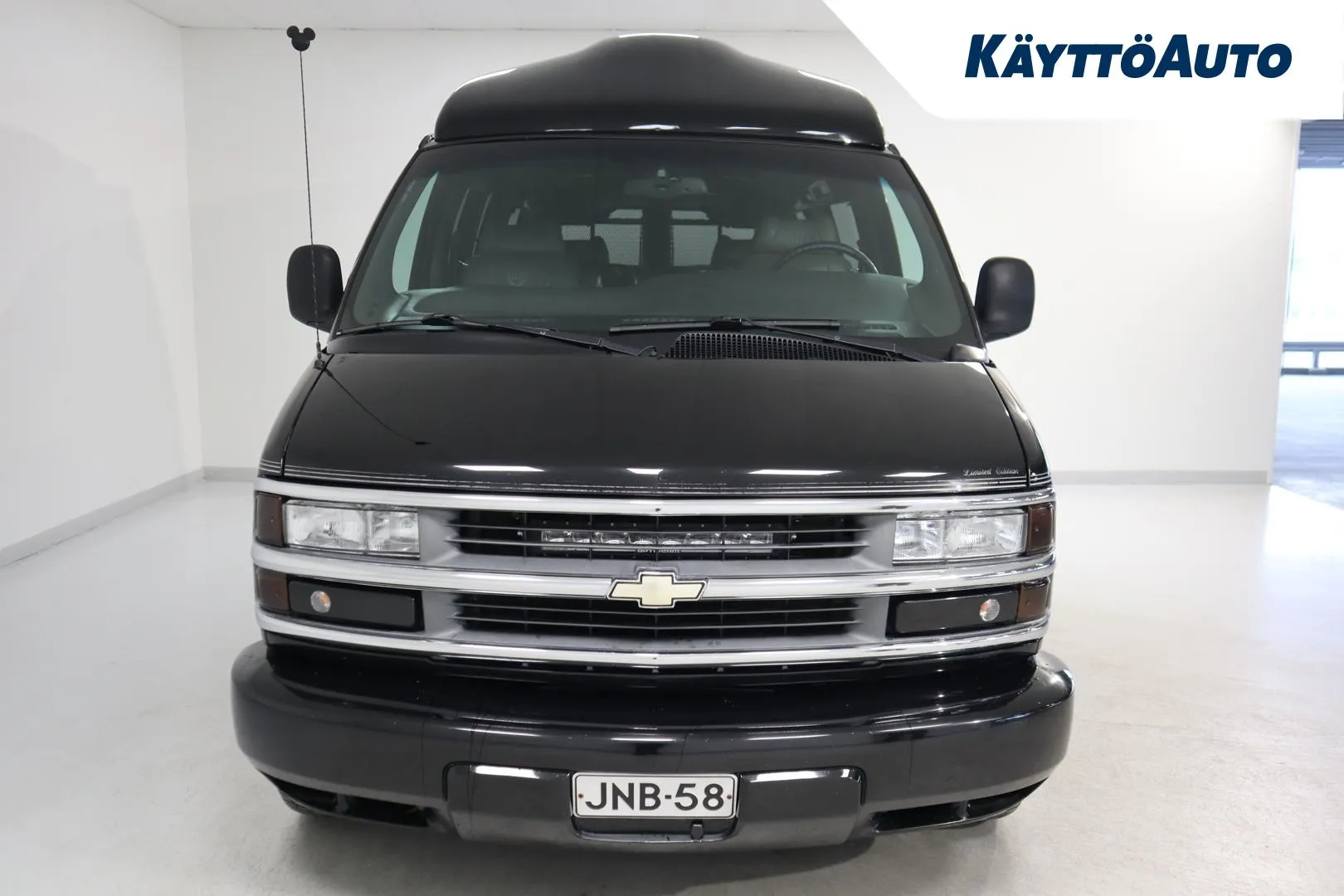 CHEVROLET Chevy Van JNB-58 carousel image
