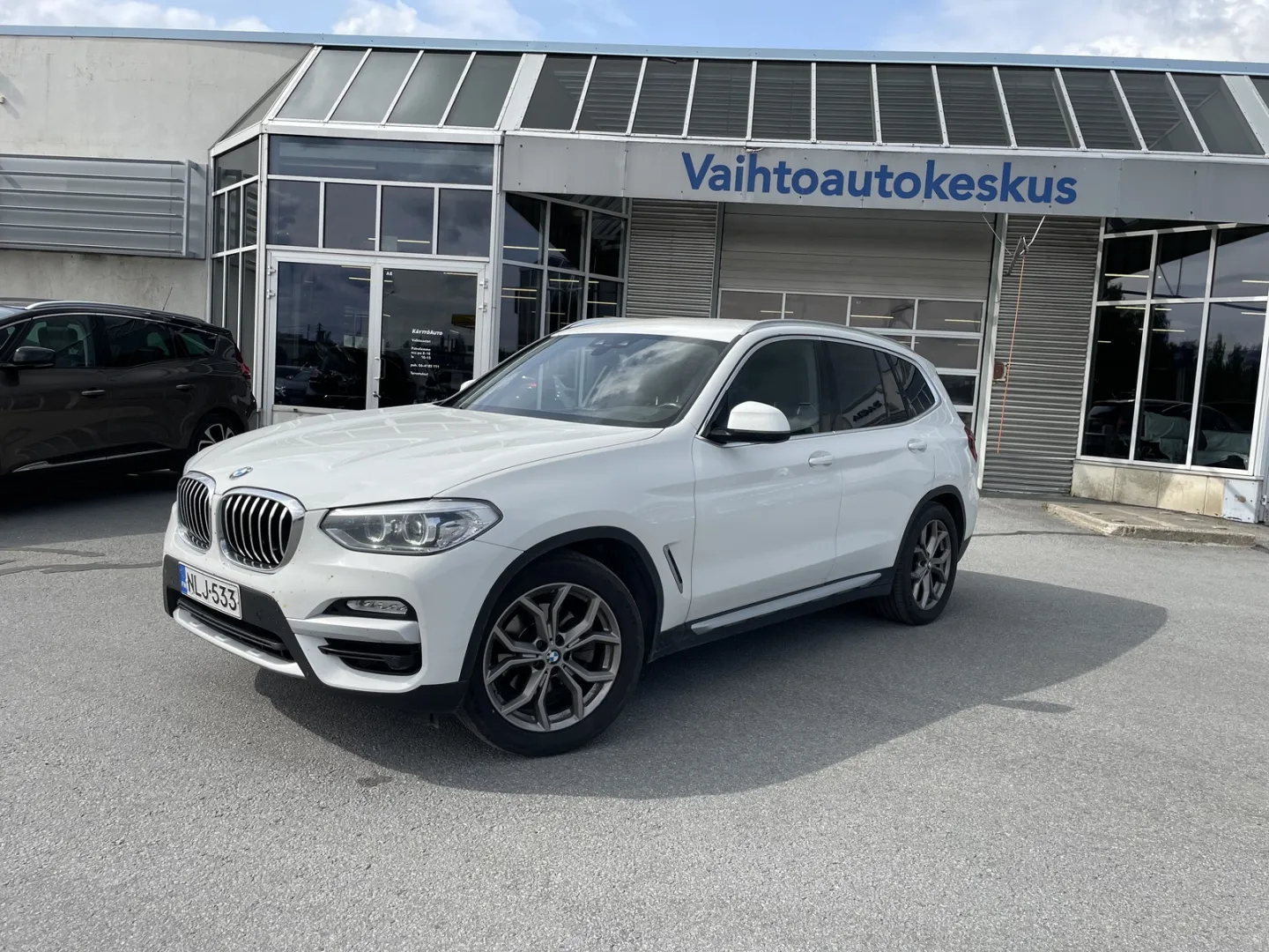 BMW X3 NLJ-533 carousel image
