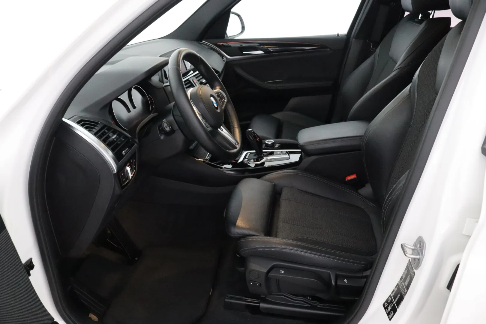 BMW X3 NLJ-533 carousel image