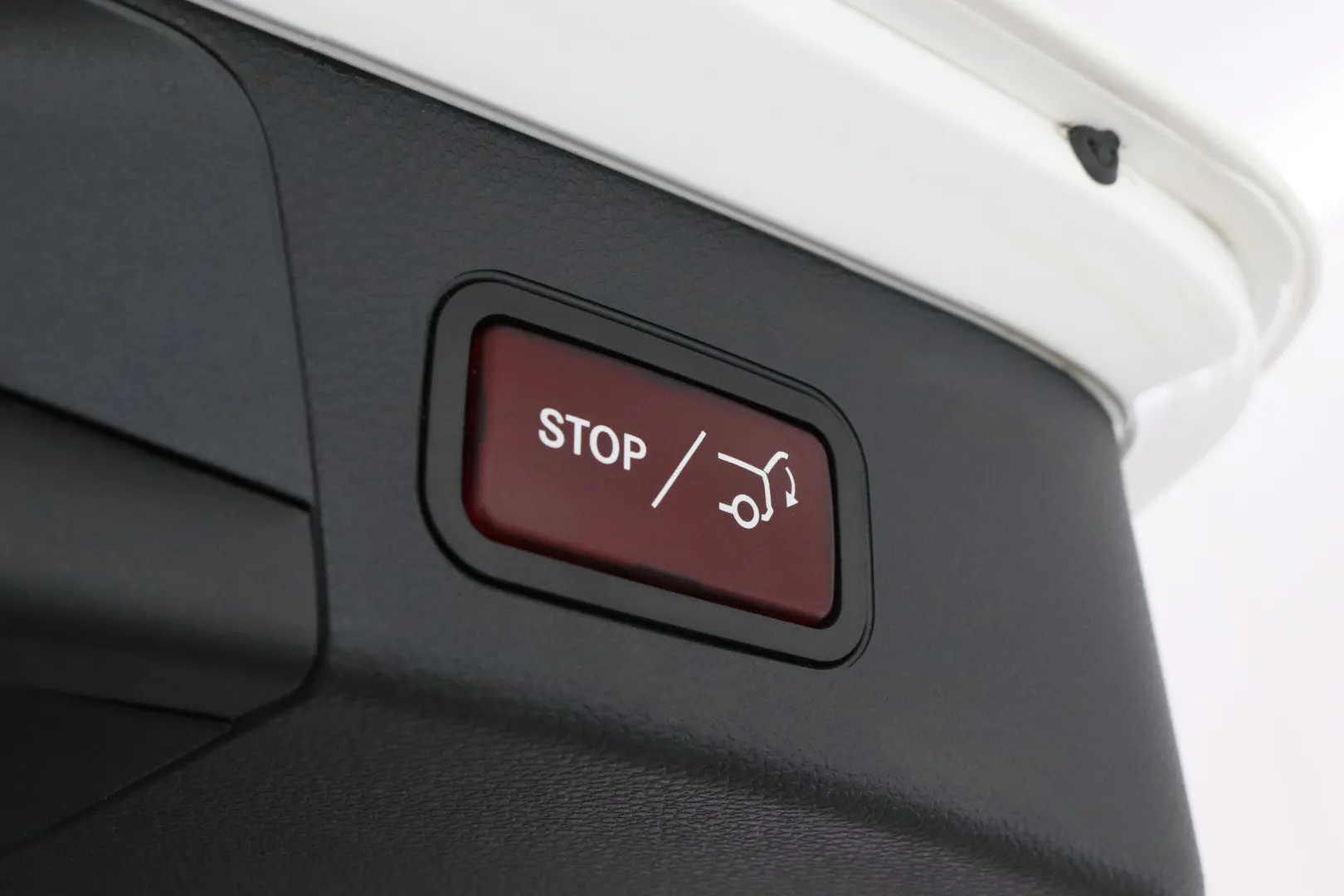 Mercedes-Benz C BSR-706 carousel image