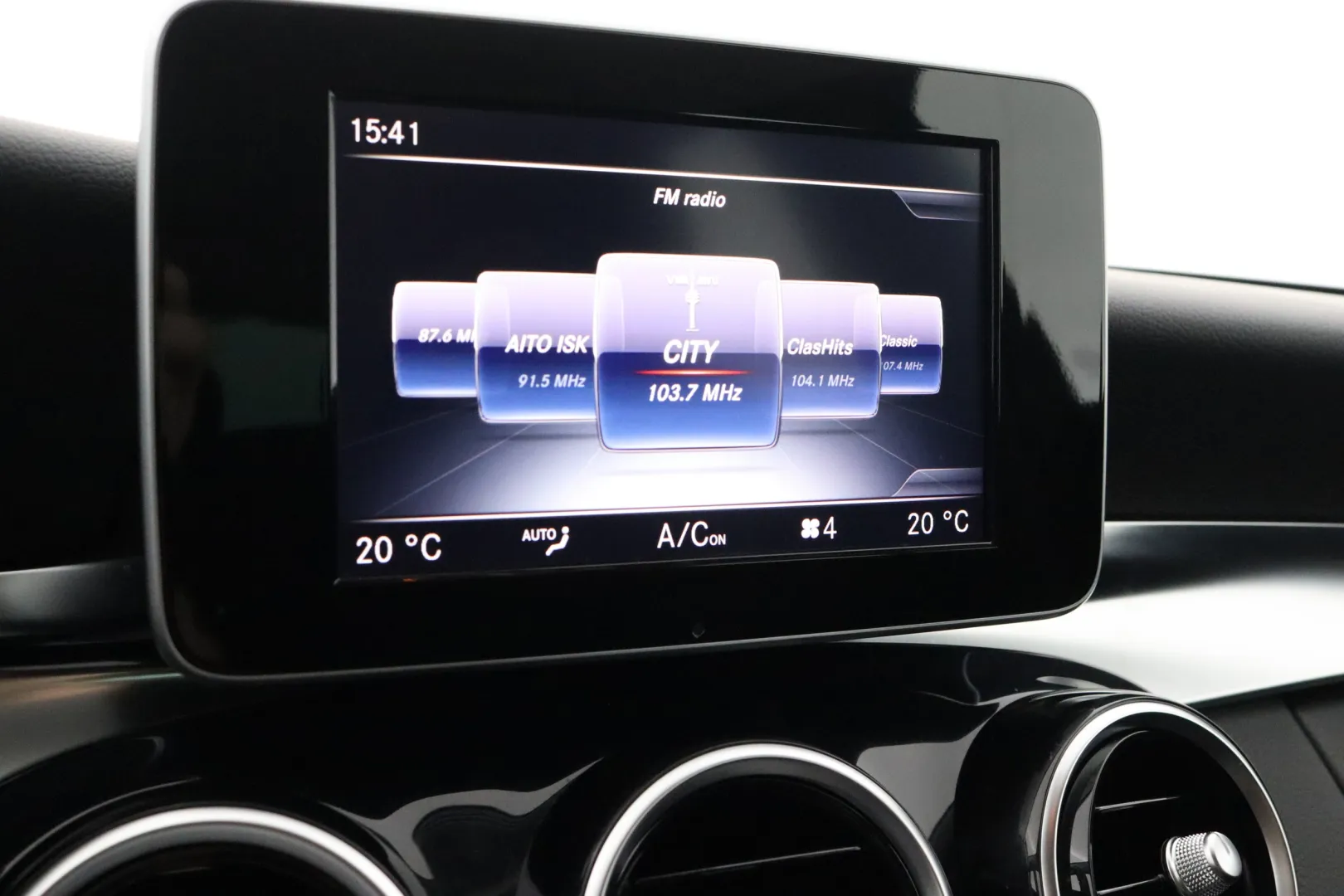 Mercedes-Benz C BSR-706 carousel image
