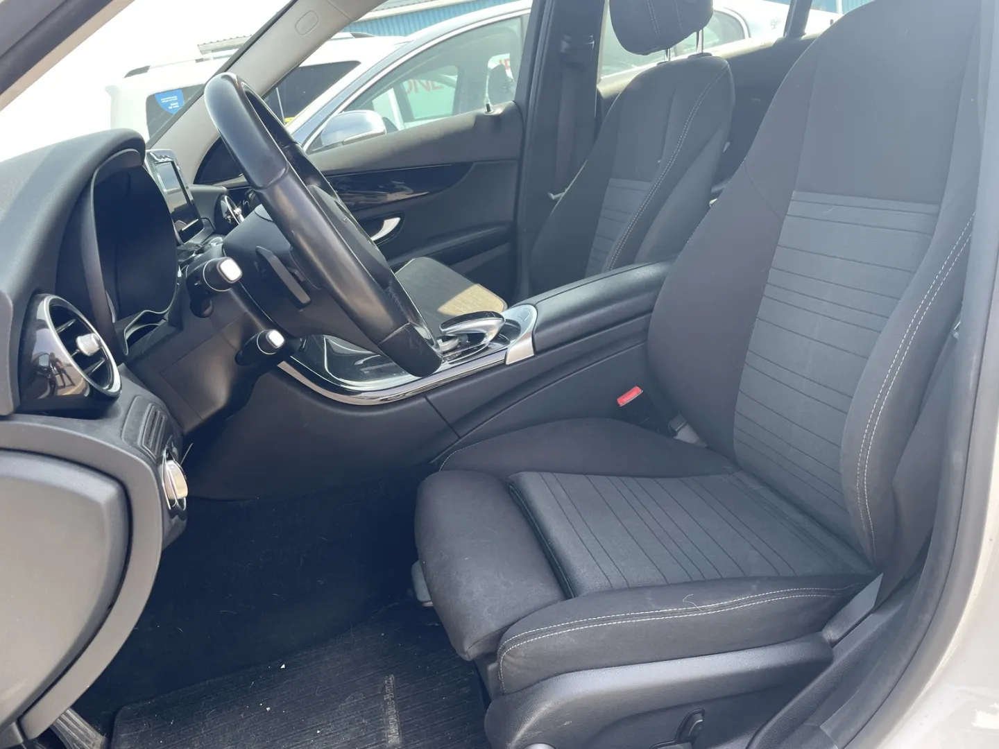 Mercedes-Benz C BSR-706 carousel image