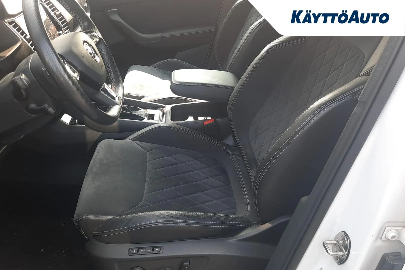 SKODA Kodiaq SYR-951 carousel image