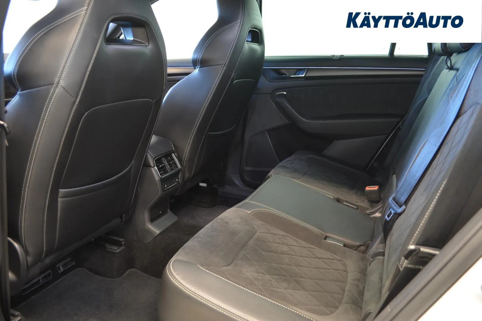 SKODA Kodiaq SYR-951 carousel image