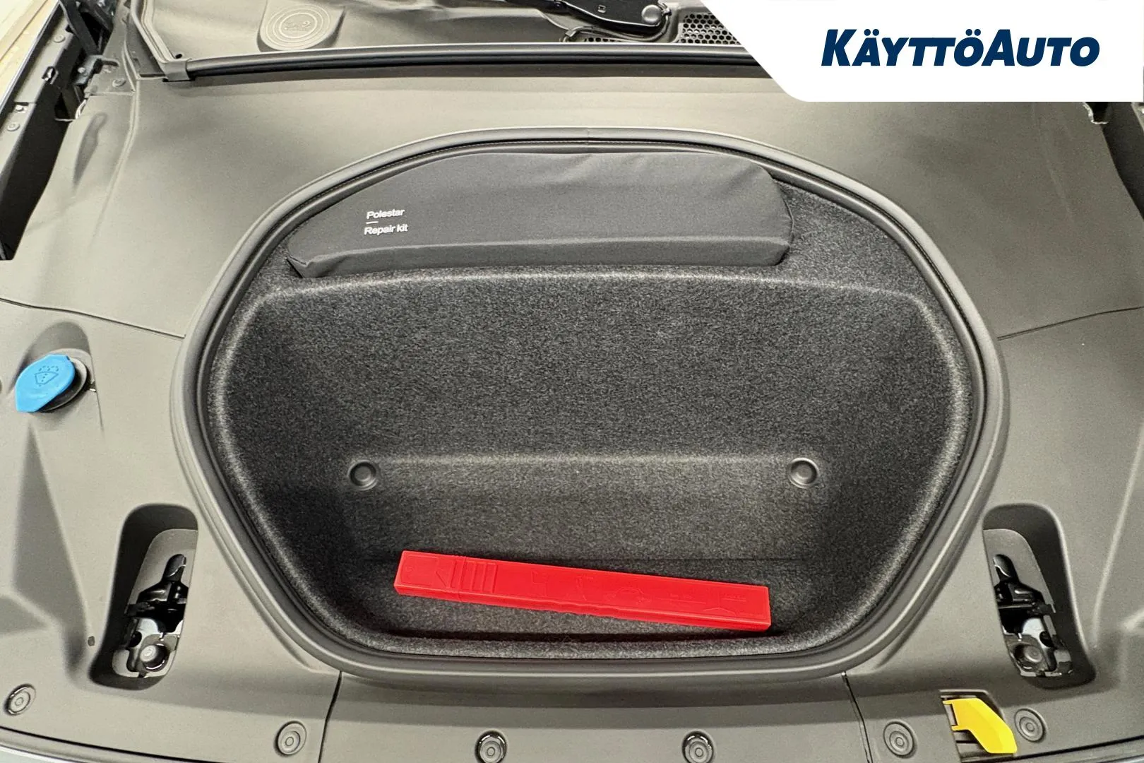 POLESTAR 2 GRH-567 carousel image