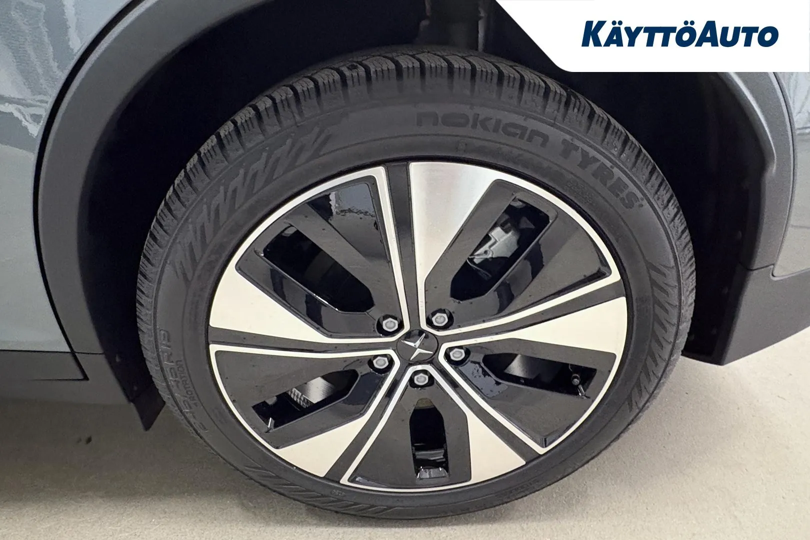 POLESTAR 2 GRH-567 carousel image