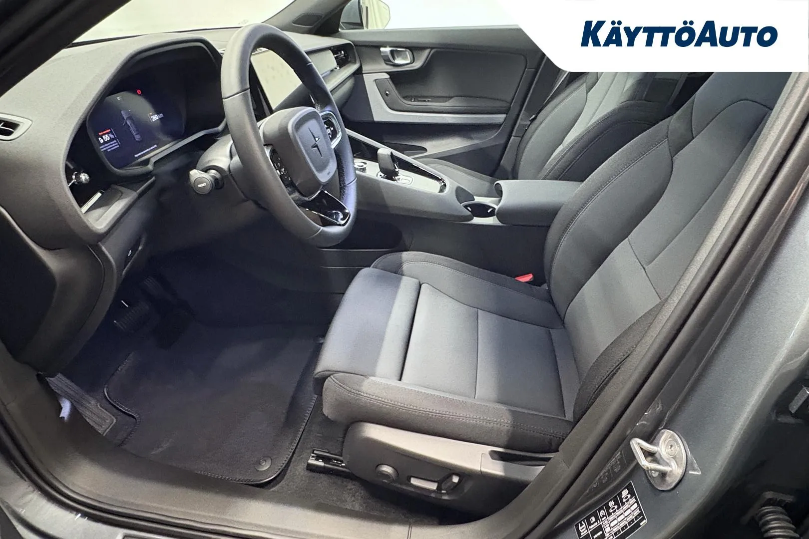 POLESTAR 2 GRH-567 carousel image