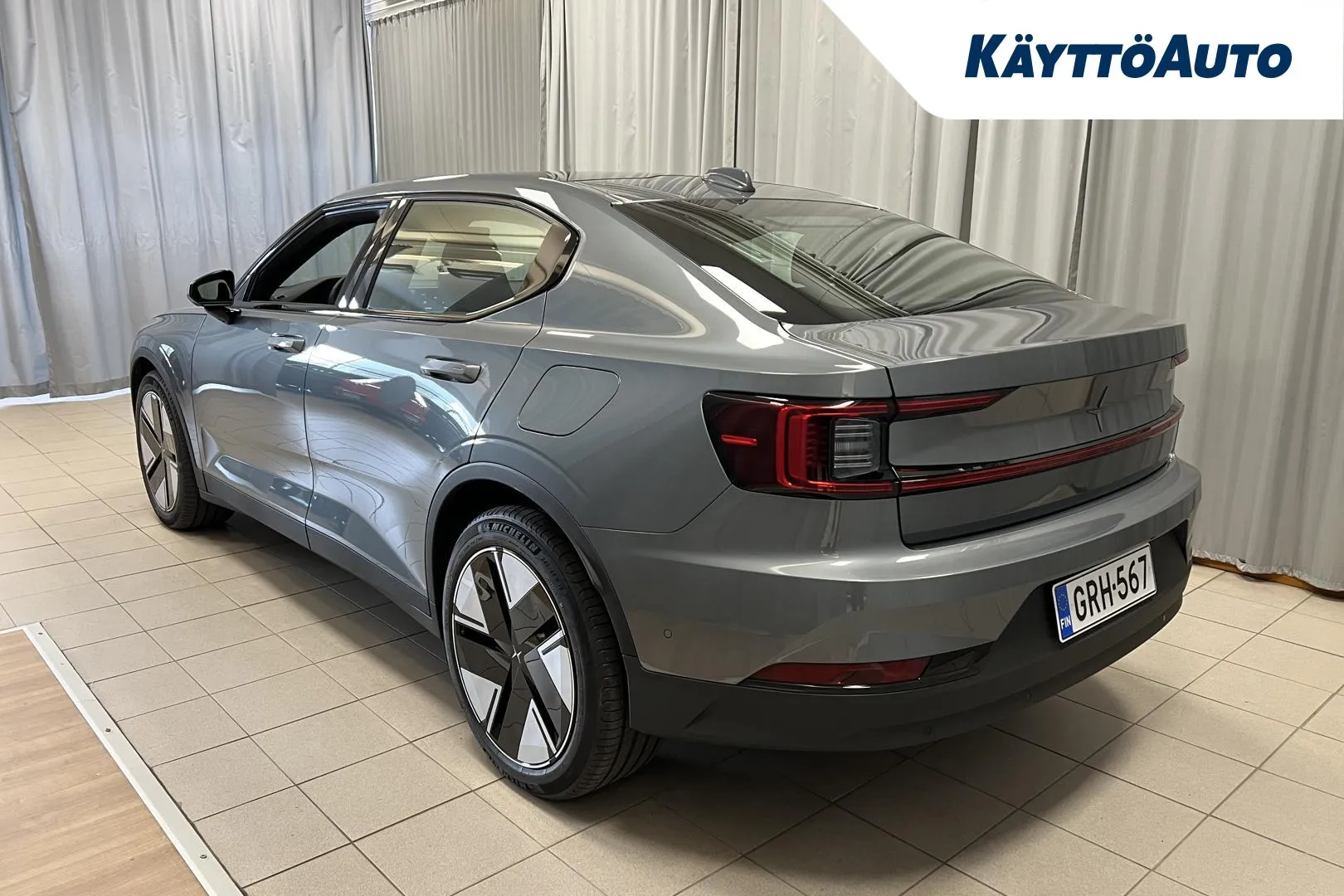 POLESTAR 2 GRH-567 carousel image