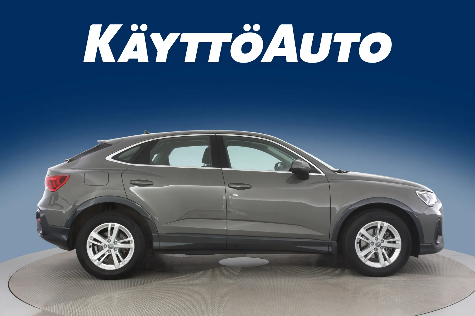 AUDI Q3 COO-834 carousel image