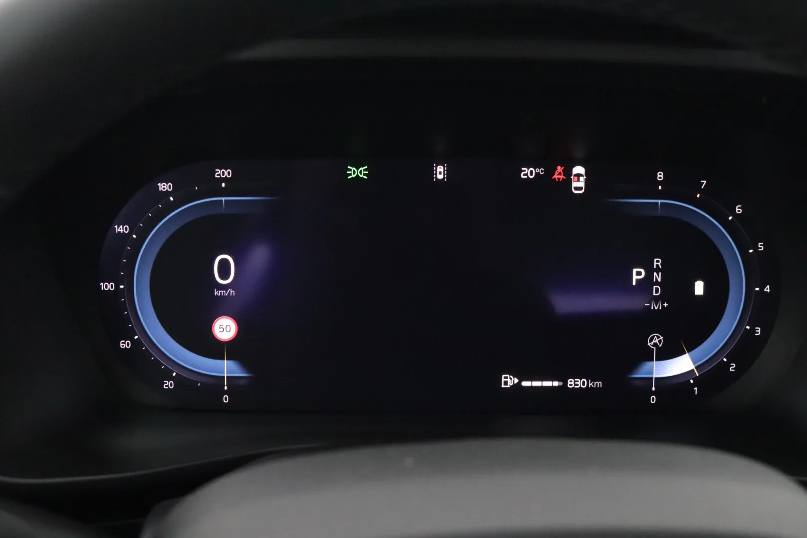 VOLVO XC40 CRV-138 carousel image