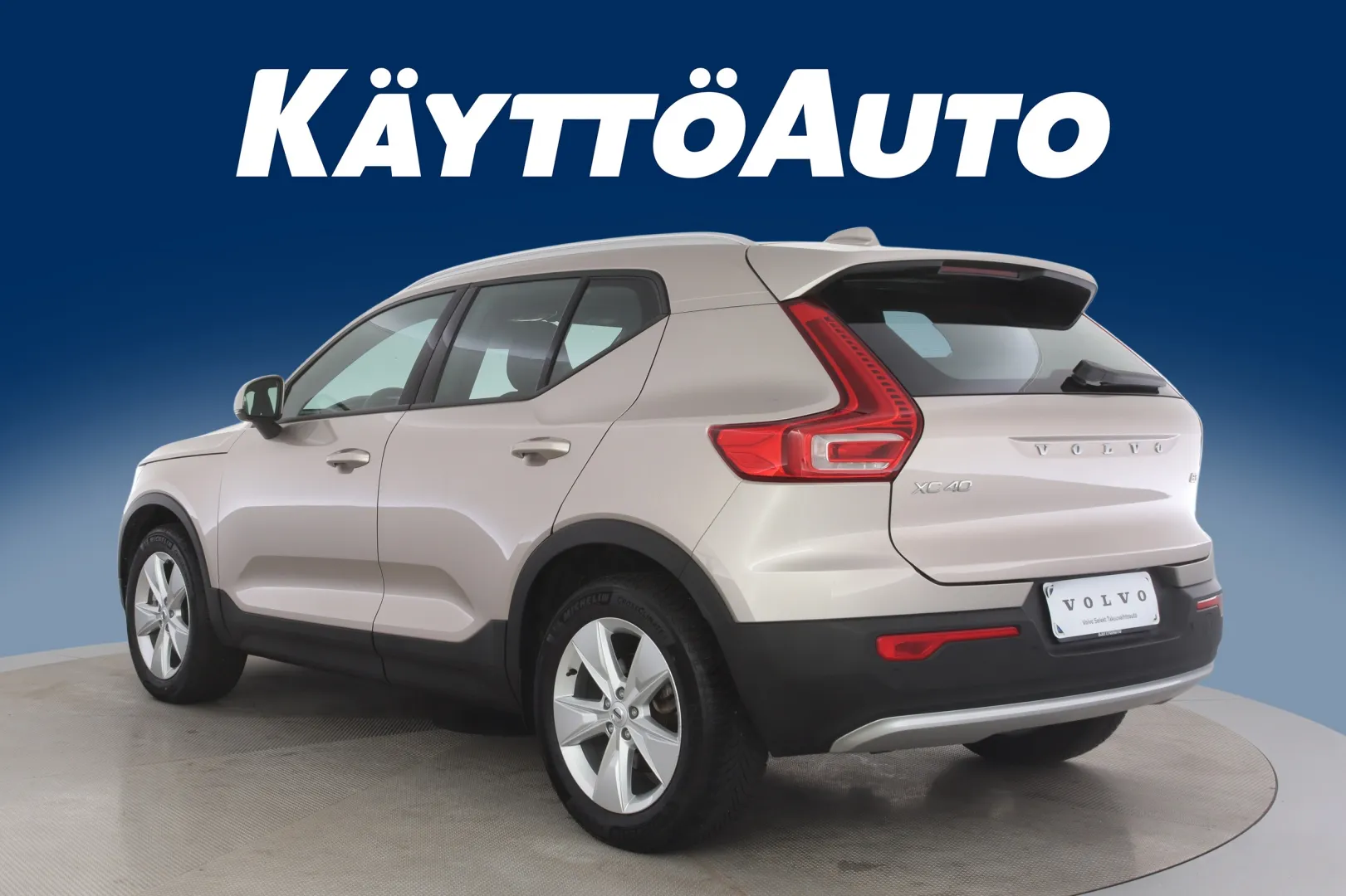 VOLVO XC40 CRV-138 carousel image