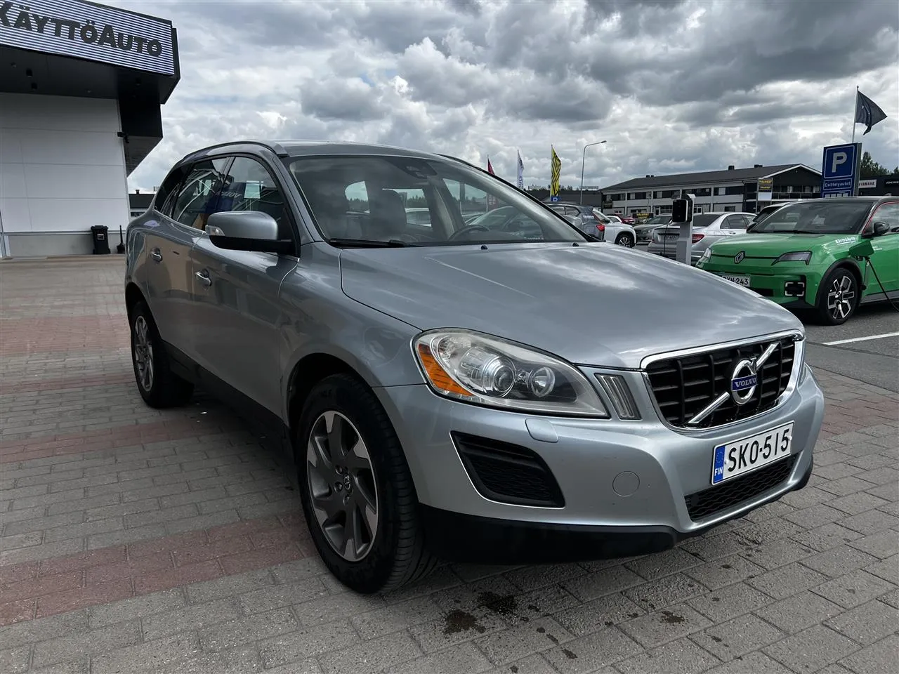 VOLVO XC60 SKO-515 carousel image
