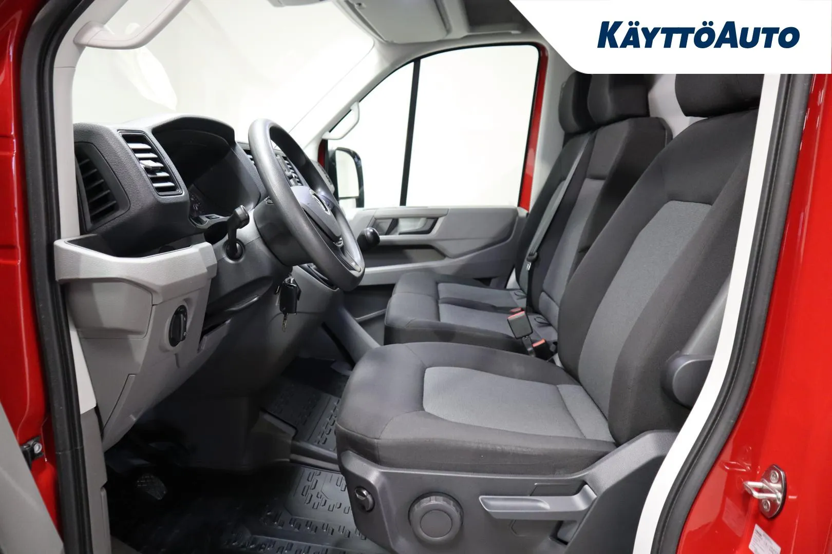 Volkswagen Crafter IRC-162 carousel image