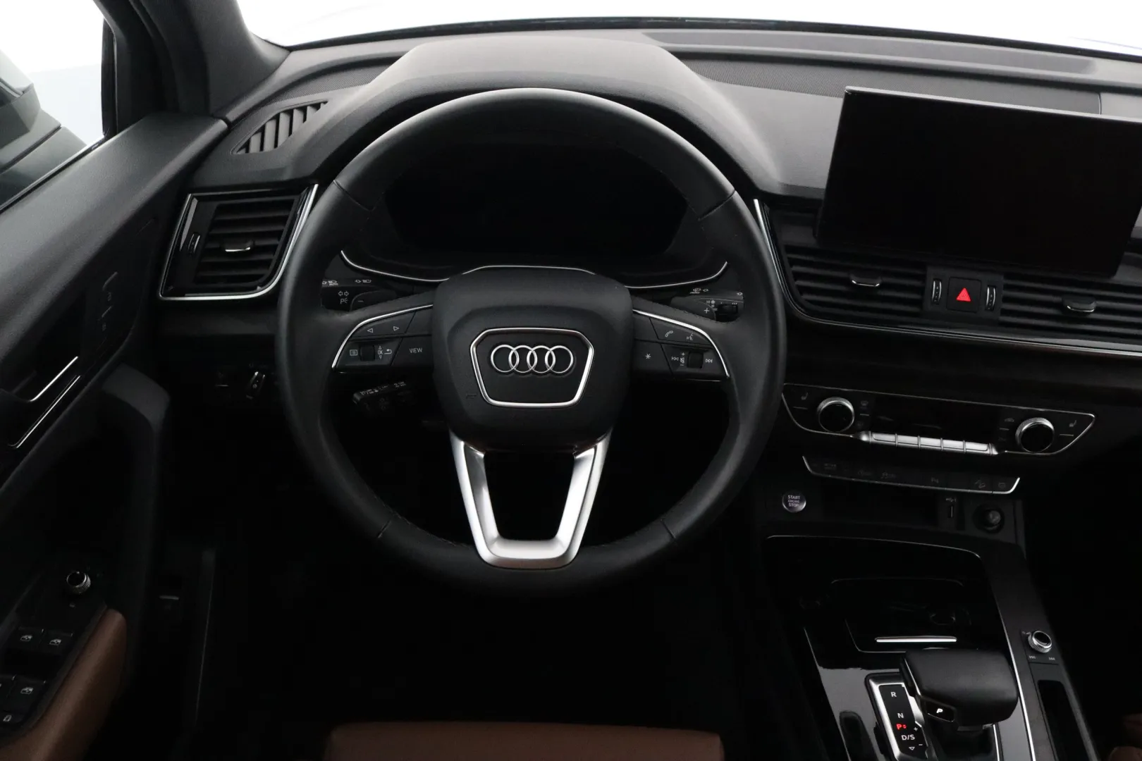 AUDI Q5 RVA-807 carousel image