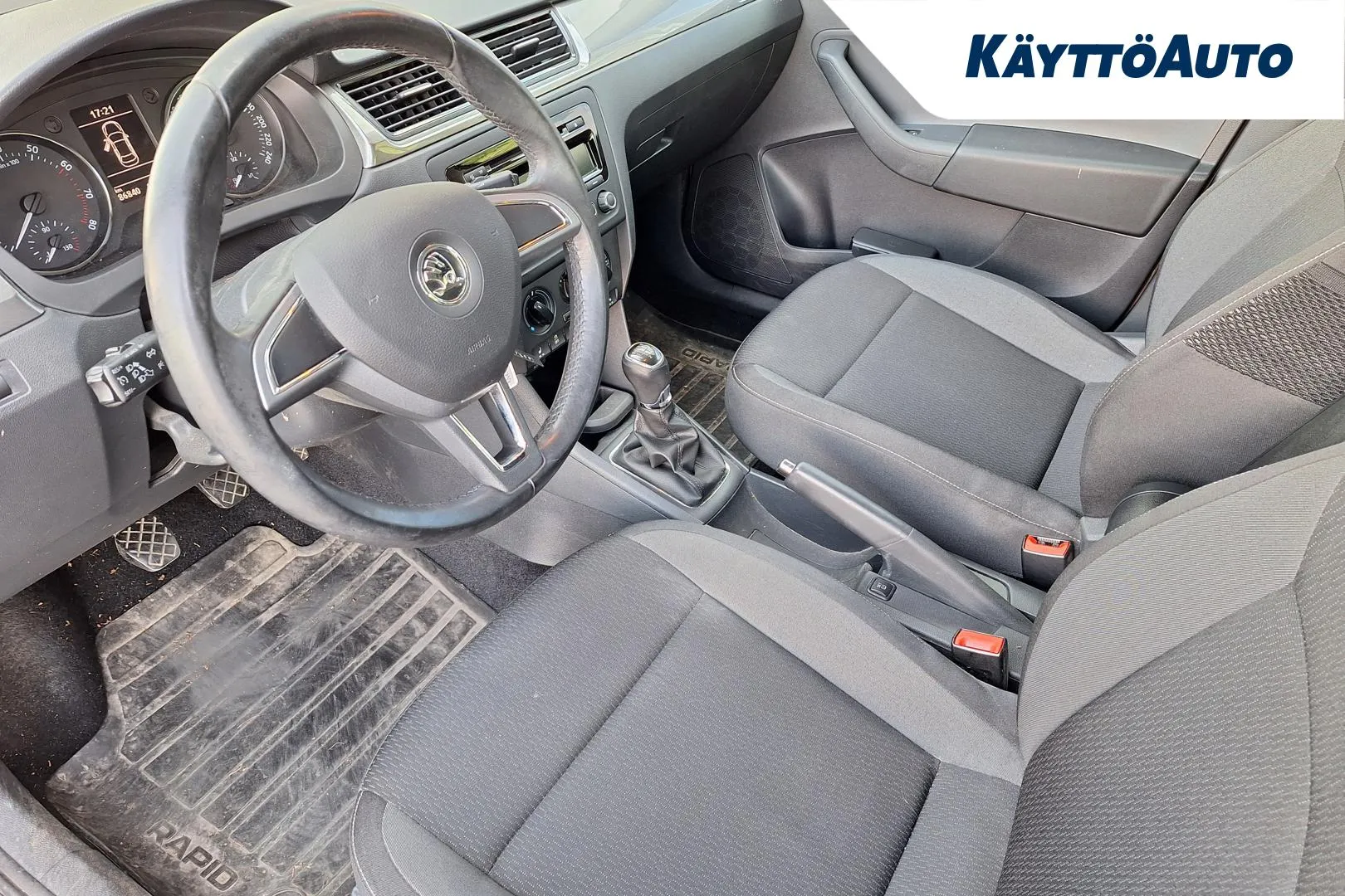 SKODA Rapid XNK-286 carousel image