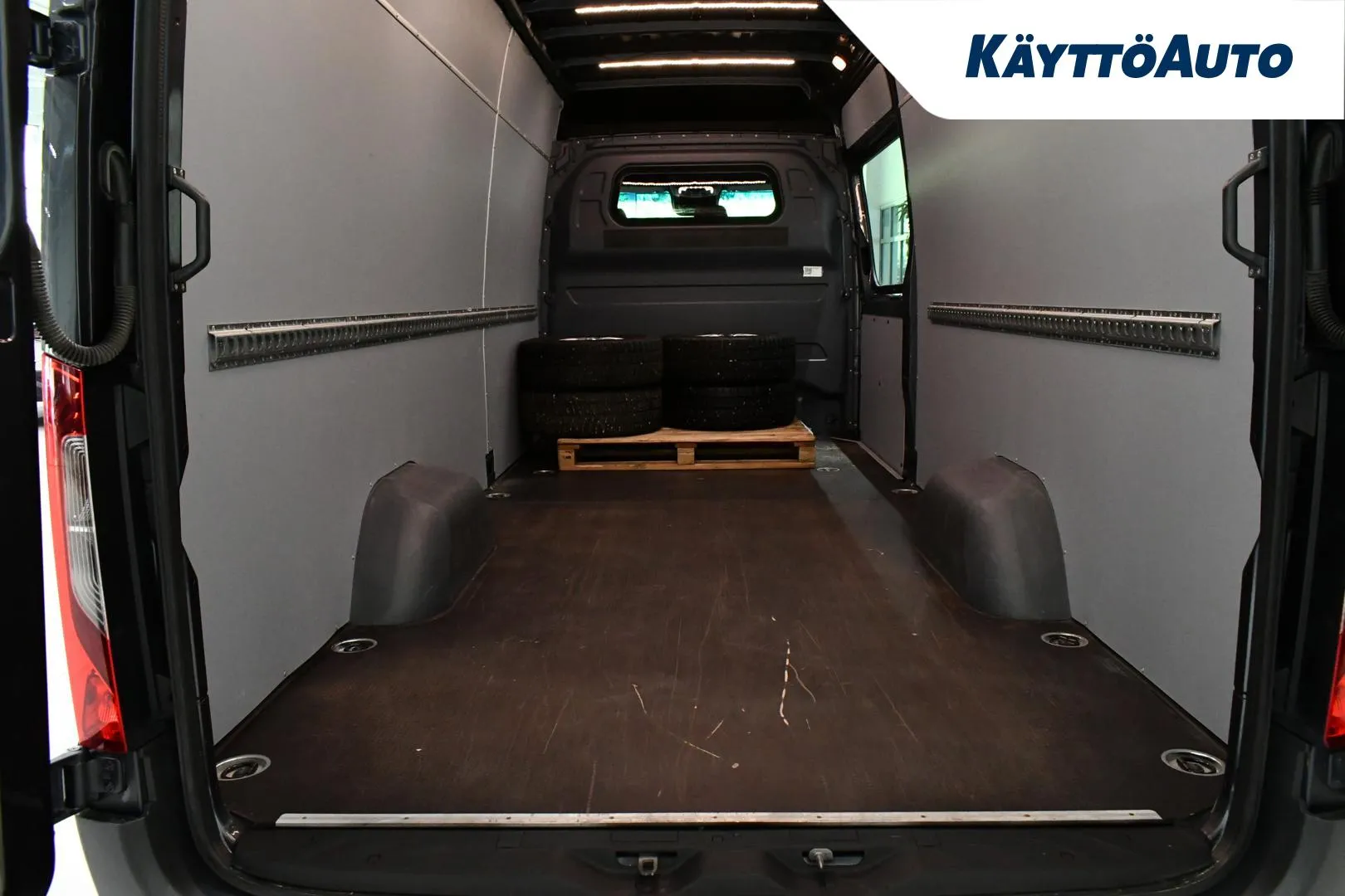 MERCEDES-BENZ Sprinter IZG-803 carousel image