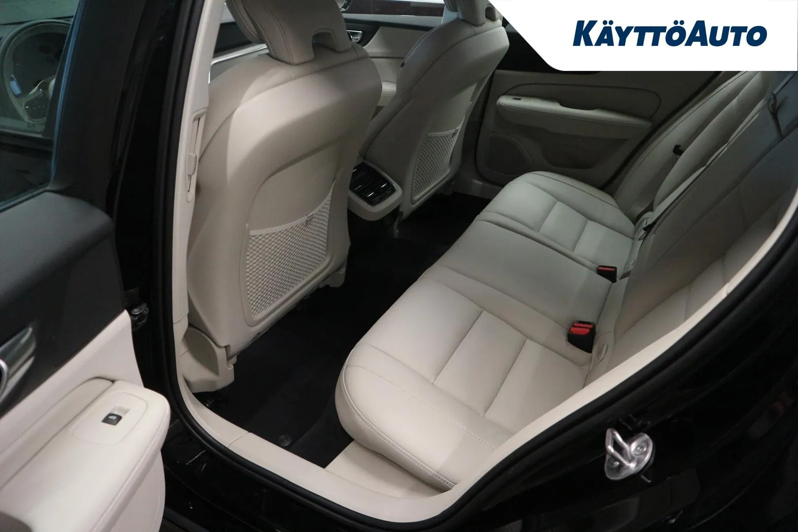 VOLVO V60 JMS-342 carousel image