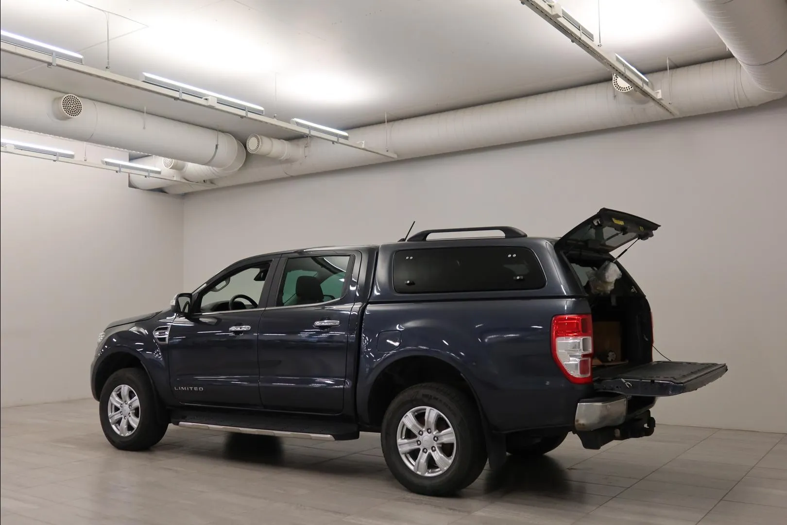 FORD Ranger MUY-461 carousel image