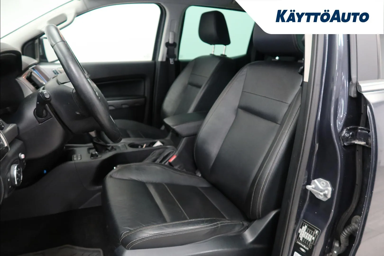 FORD Ranger MUY-461 carousel image