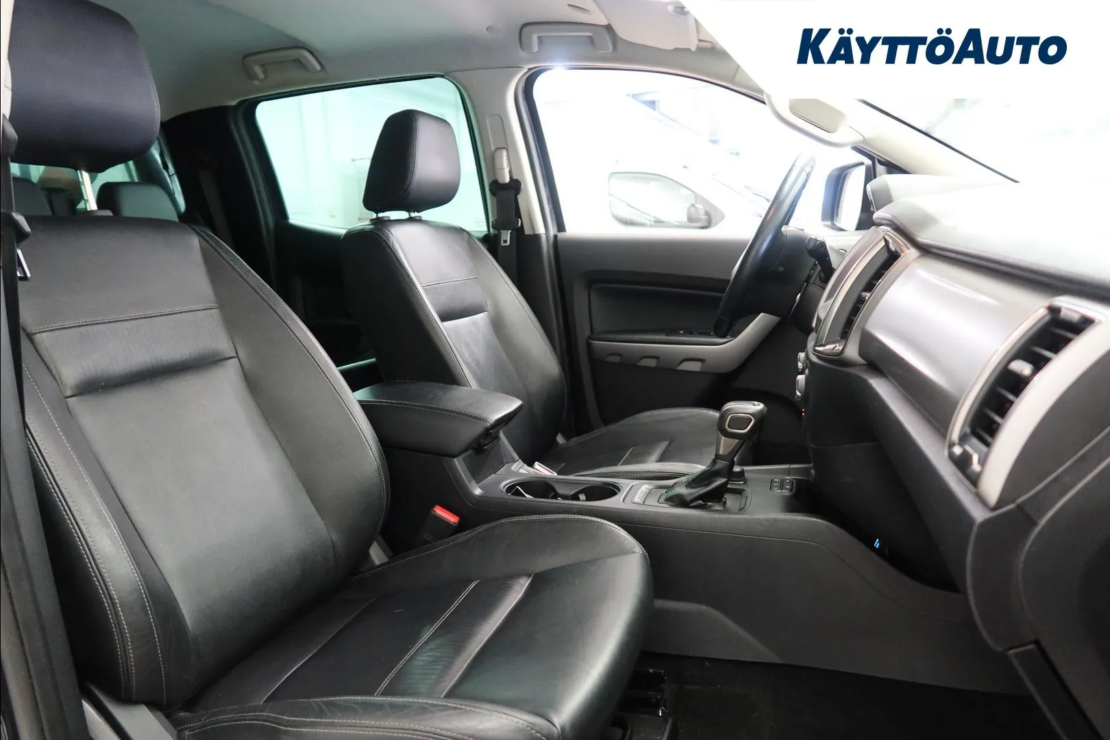 FORD Ranger MUY-461 carousel image
