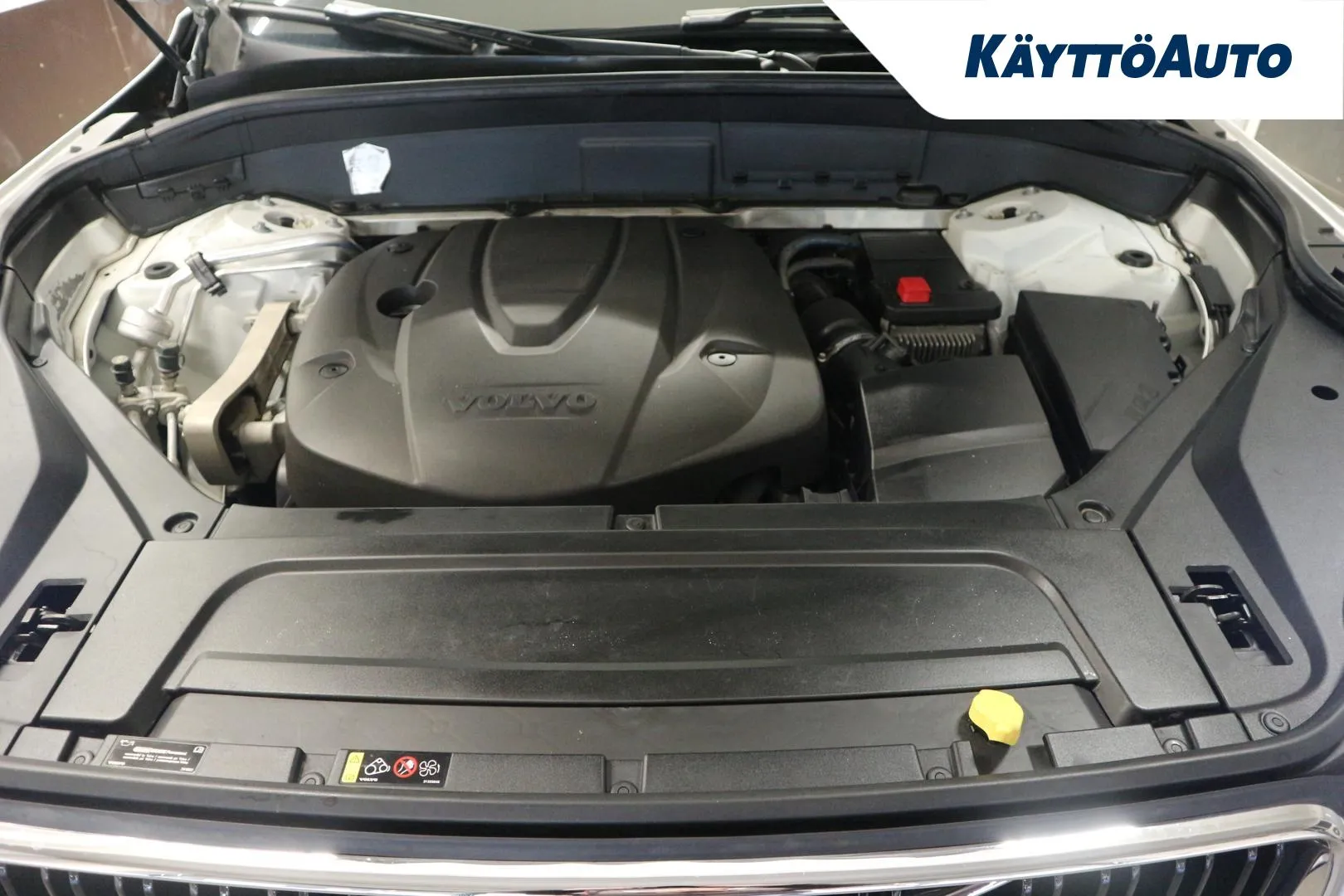 VOLVO XC90 NKA-241 carousel image