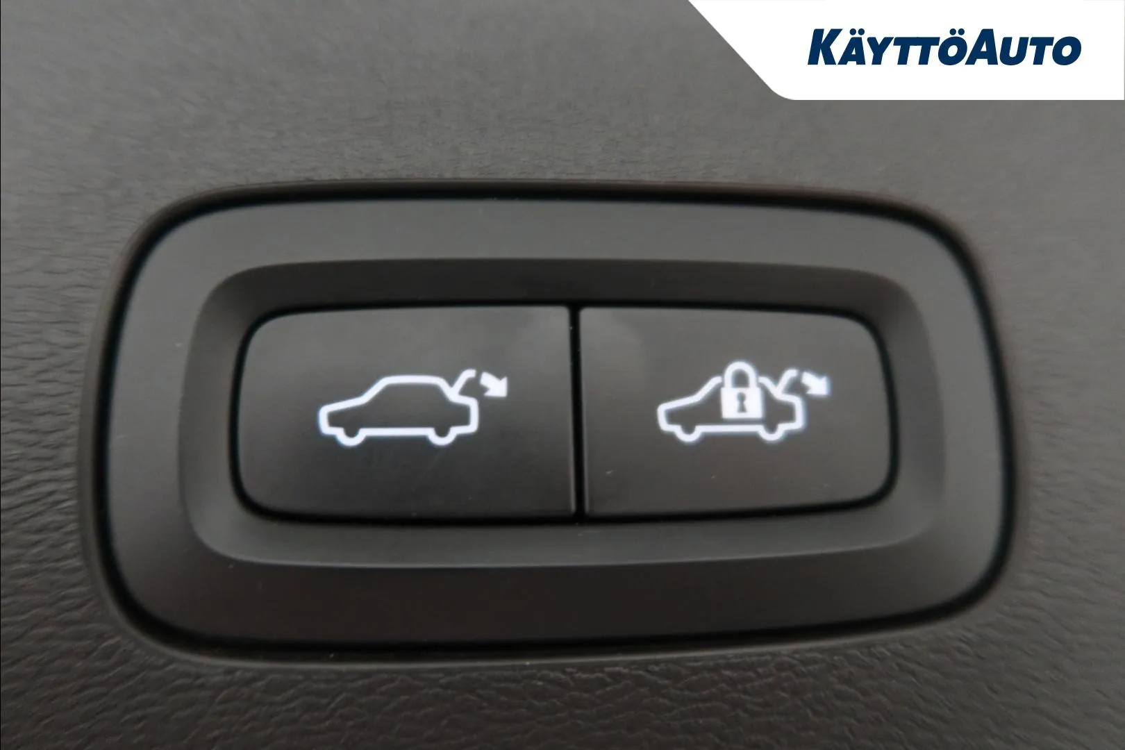 VOLVO V60 GOE-818 carousel image
