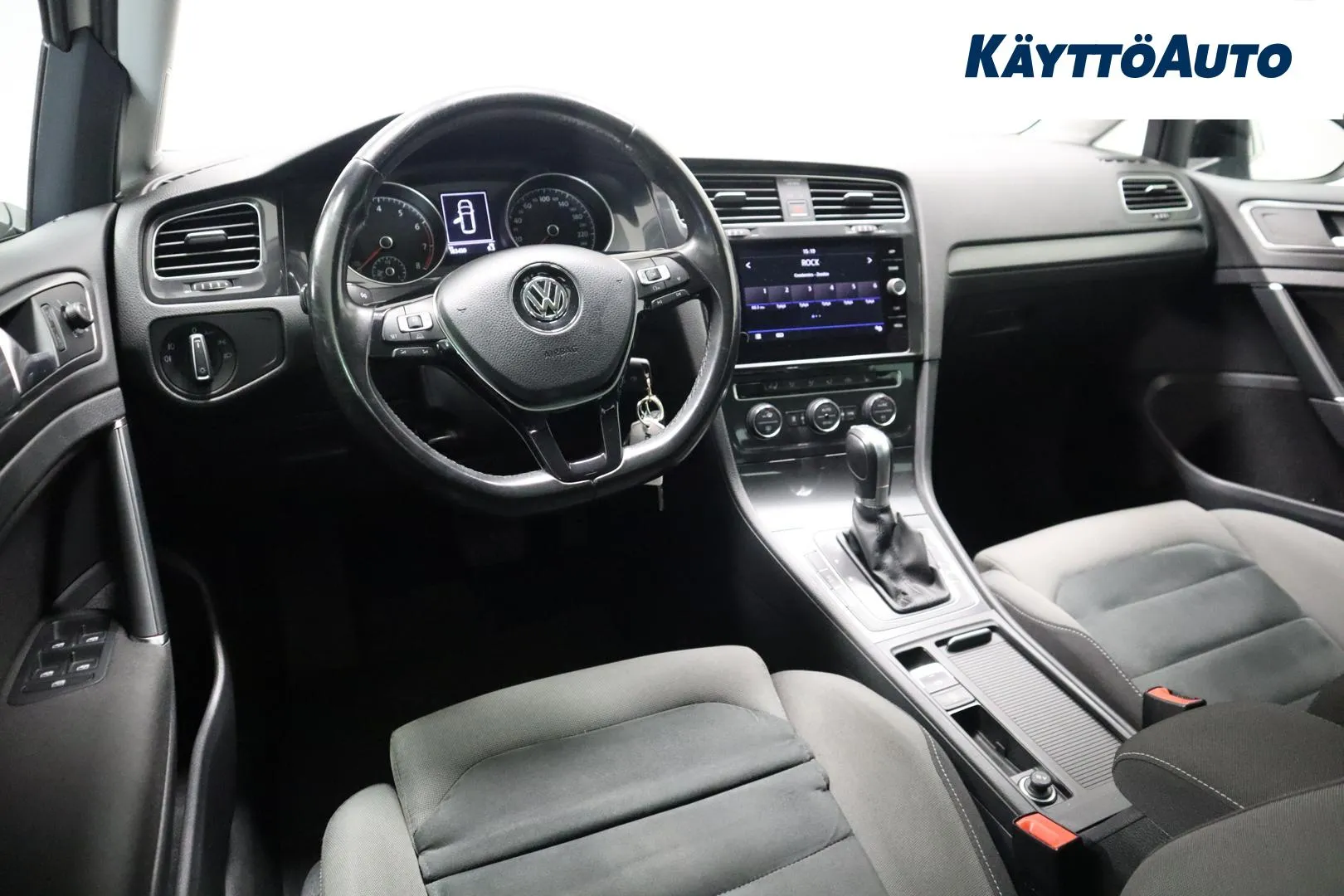 Volkswagen Golf FPS-273 carousel image