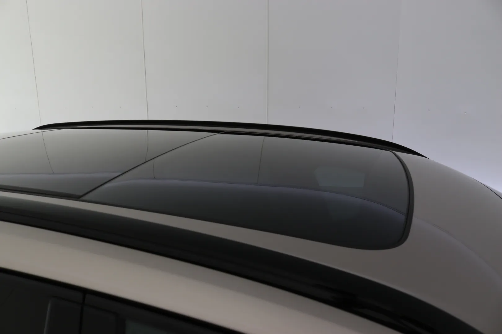 VOLVO XC60 XRT-637 carousel image
