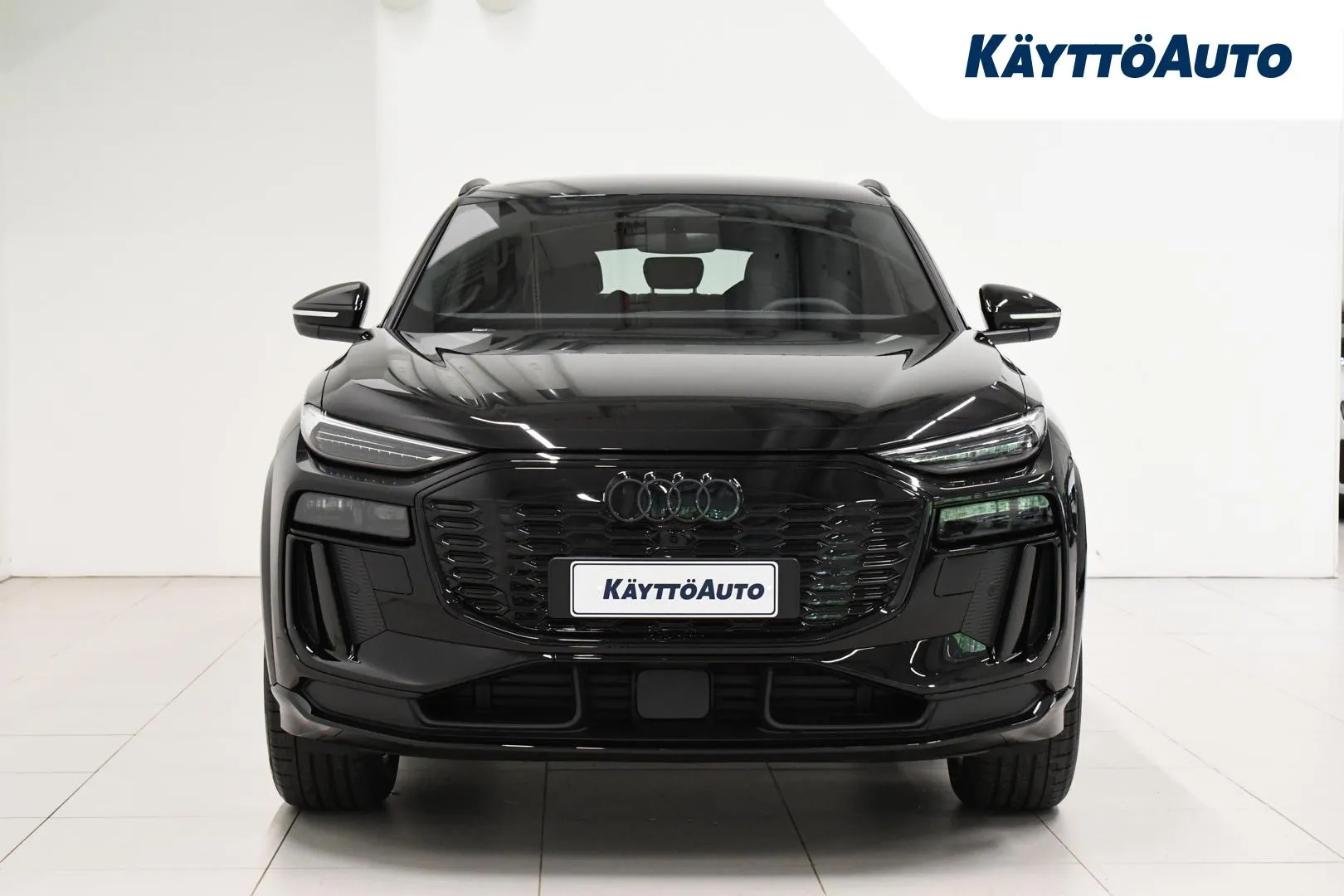 Audi Q6 e-tron GRH-994 carousel image