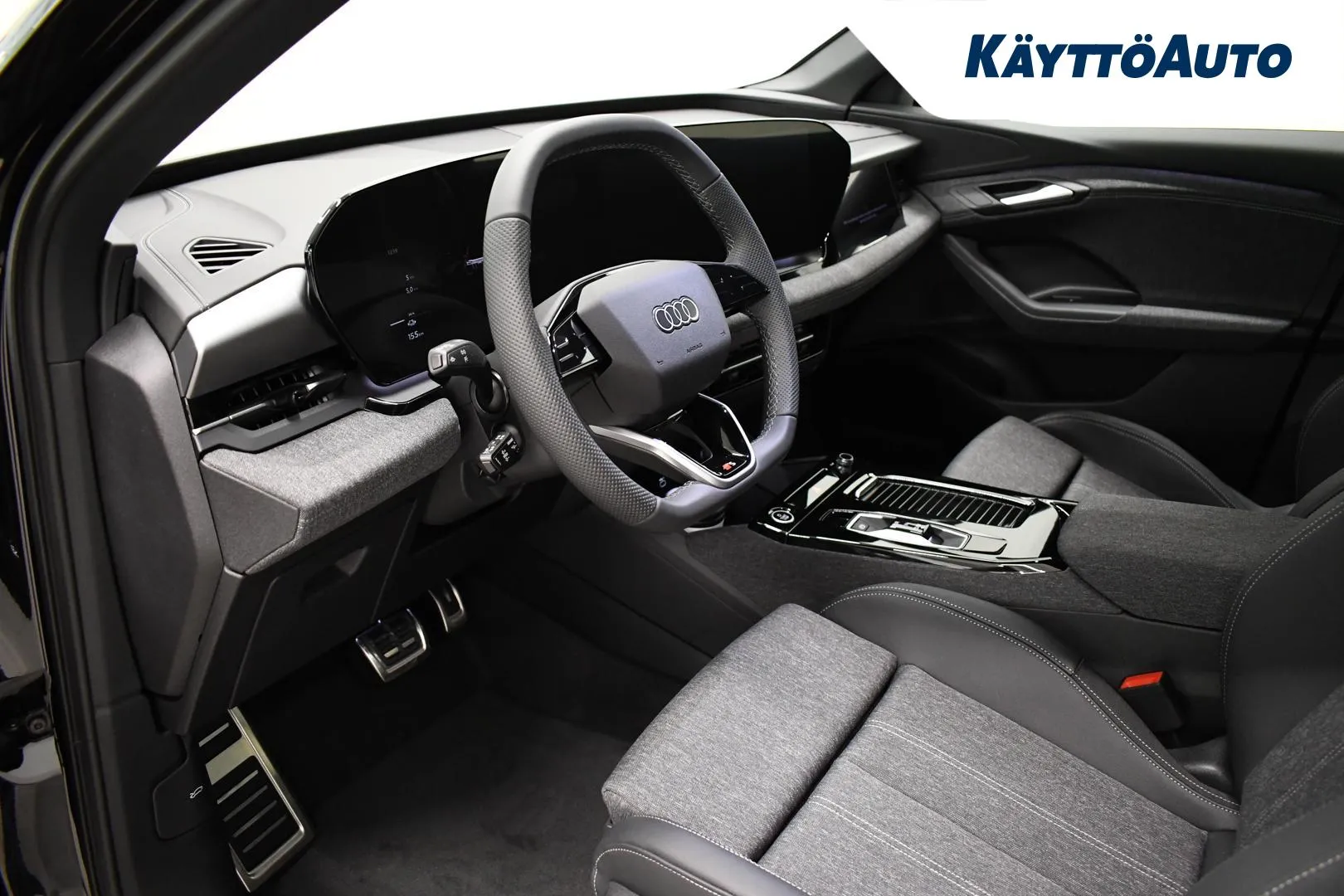 Audi Q6 e-tron GRH-994 carousel image