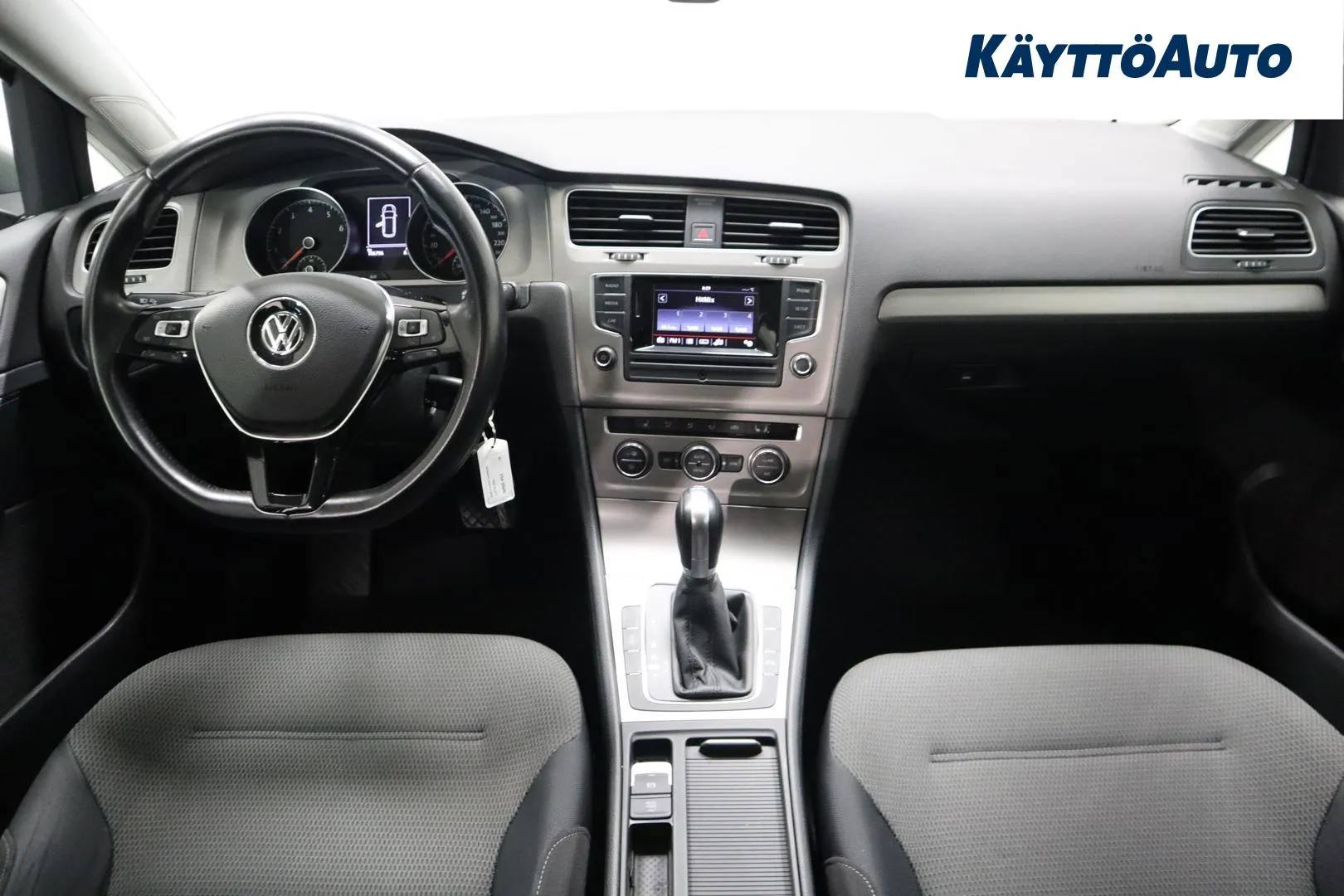 VOLKSWAGEN Golf MNZ-452 carousel image