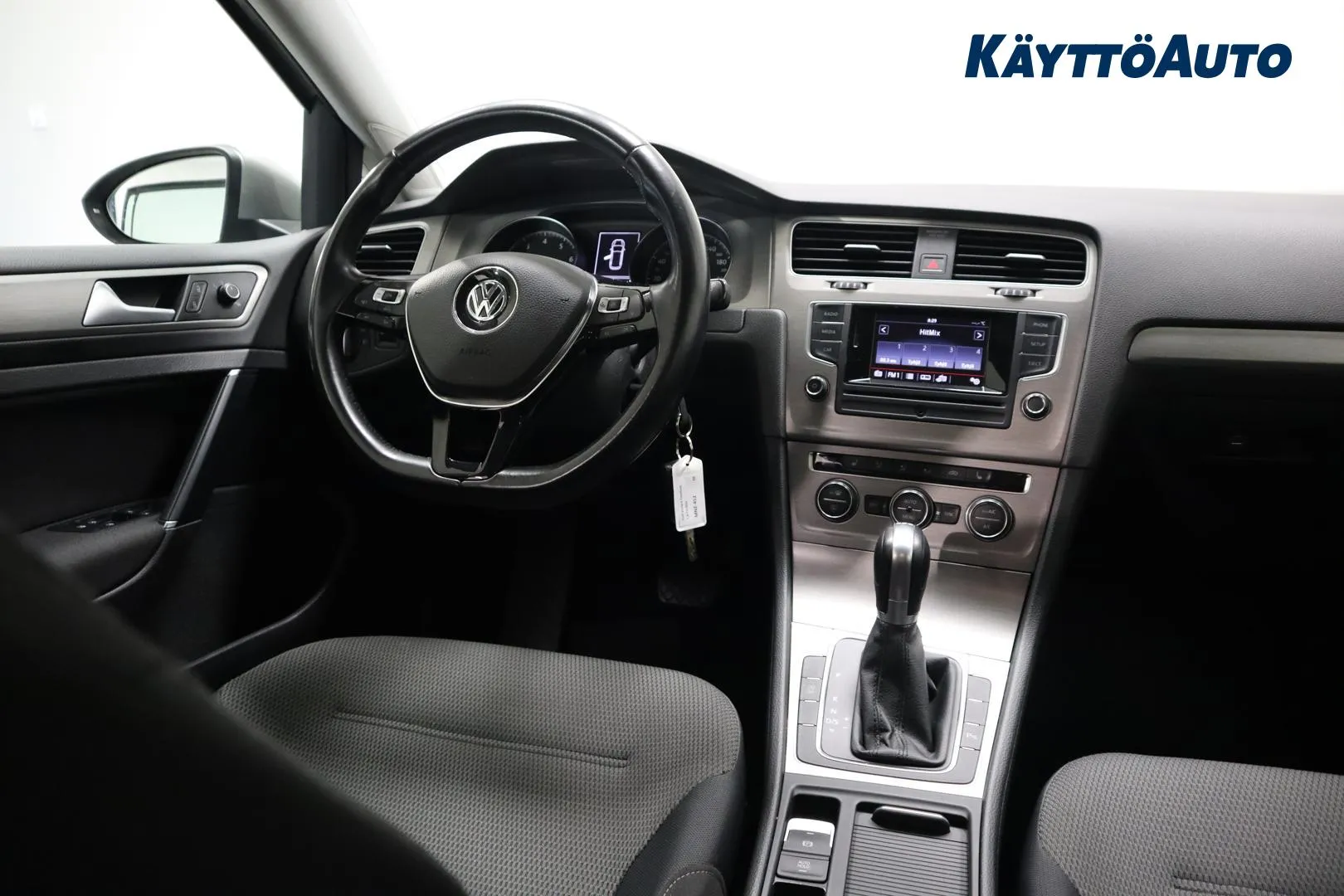 VOLKSWAGEN Golf MNZ-452 carousel image