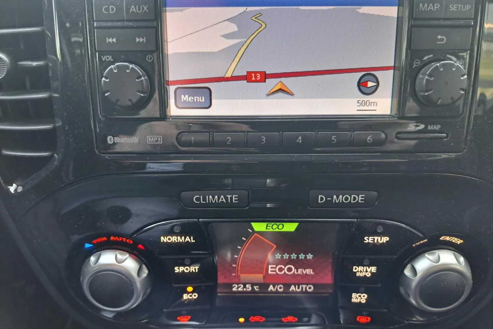 NISSAN Juke FKG-715 carousel image
