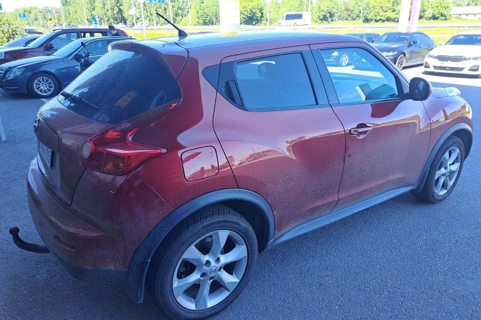 NISSAN Juke FKG-715 carousel image