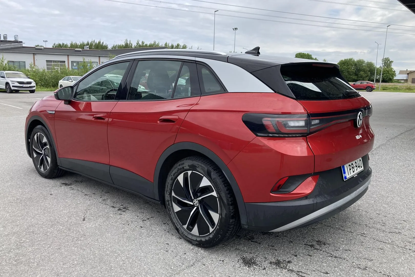 VOLKSWAGEN ID.4 IPB-940 carousel image