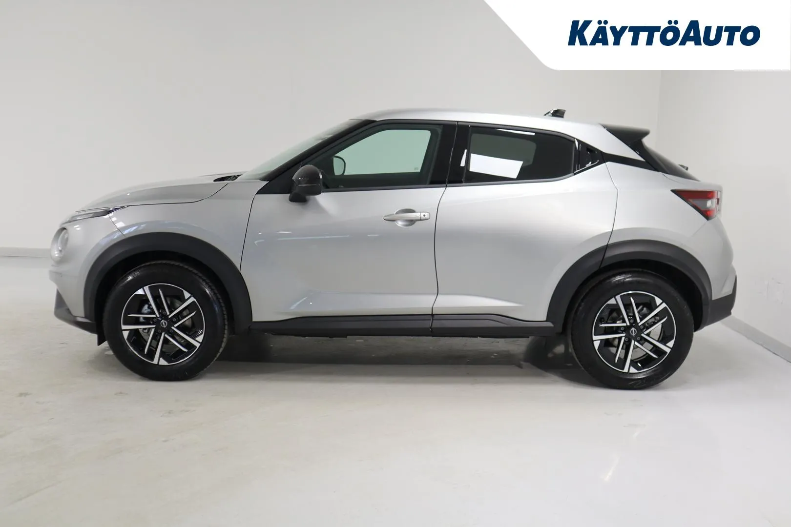 Nissan Juke XTJ-249 carousel image