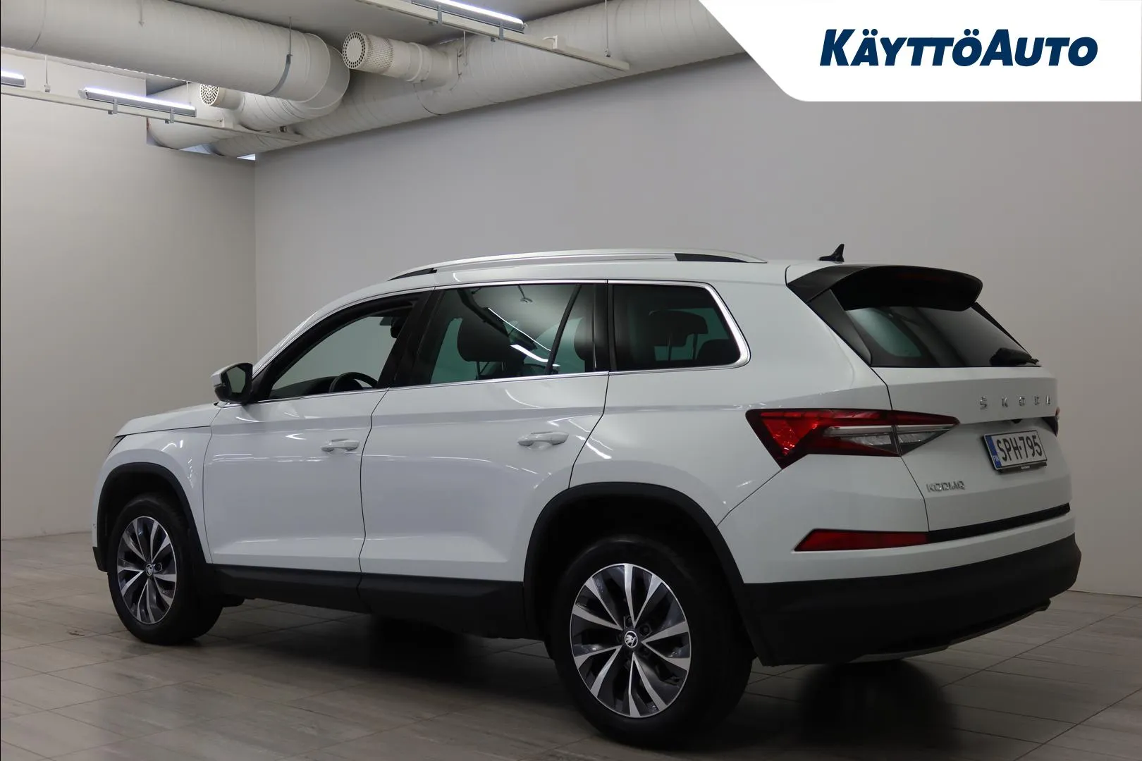 SKODA KODIAQ SPH-795 carousel image