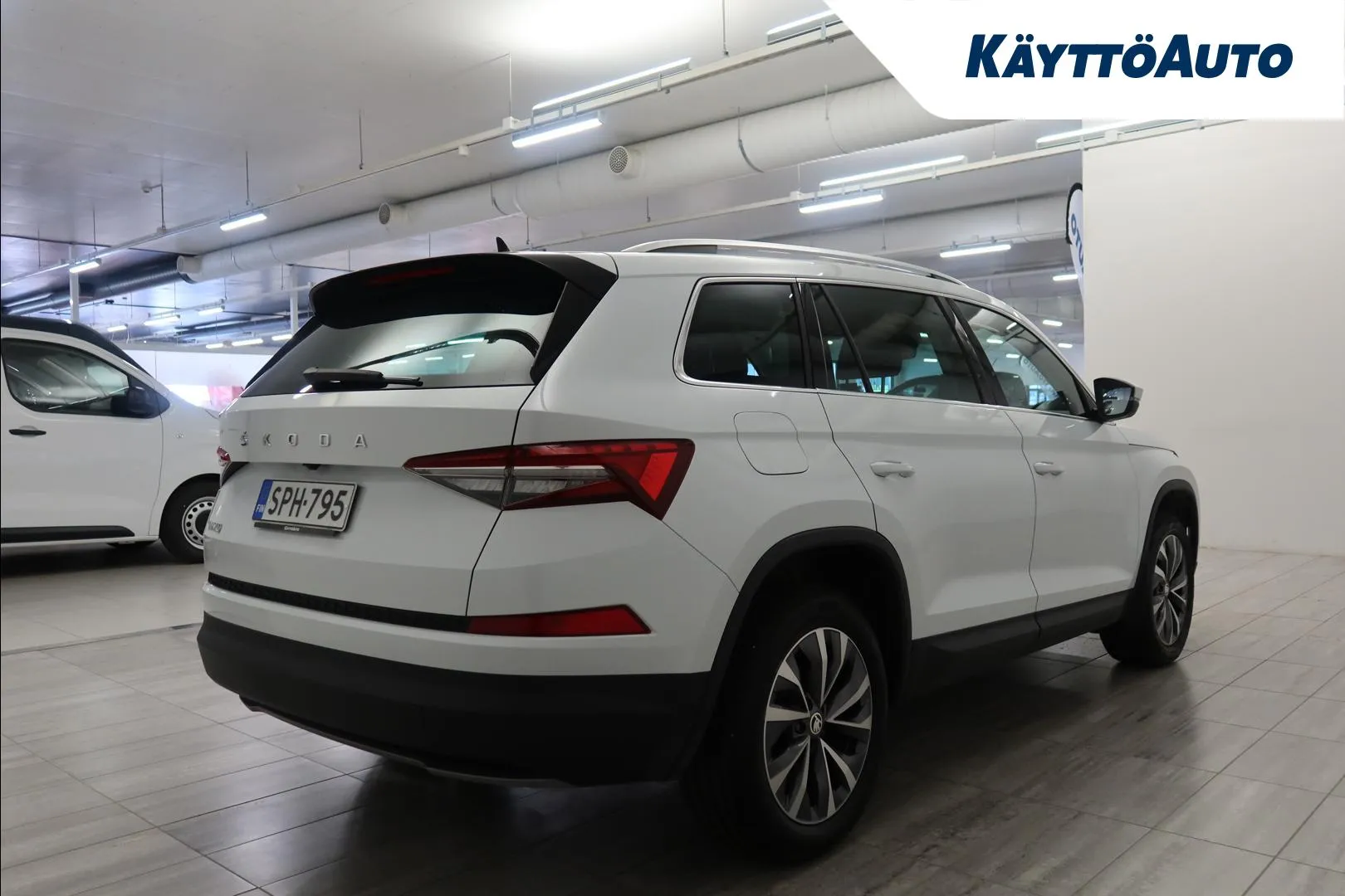 SKODA KODIAQ SPH-795 carousel image