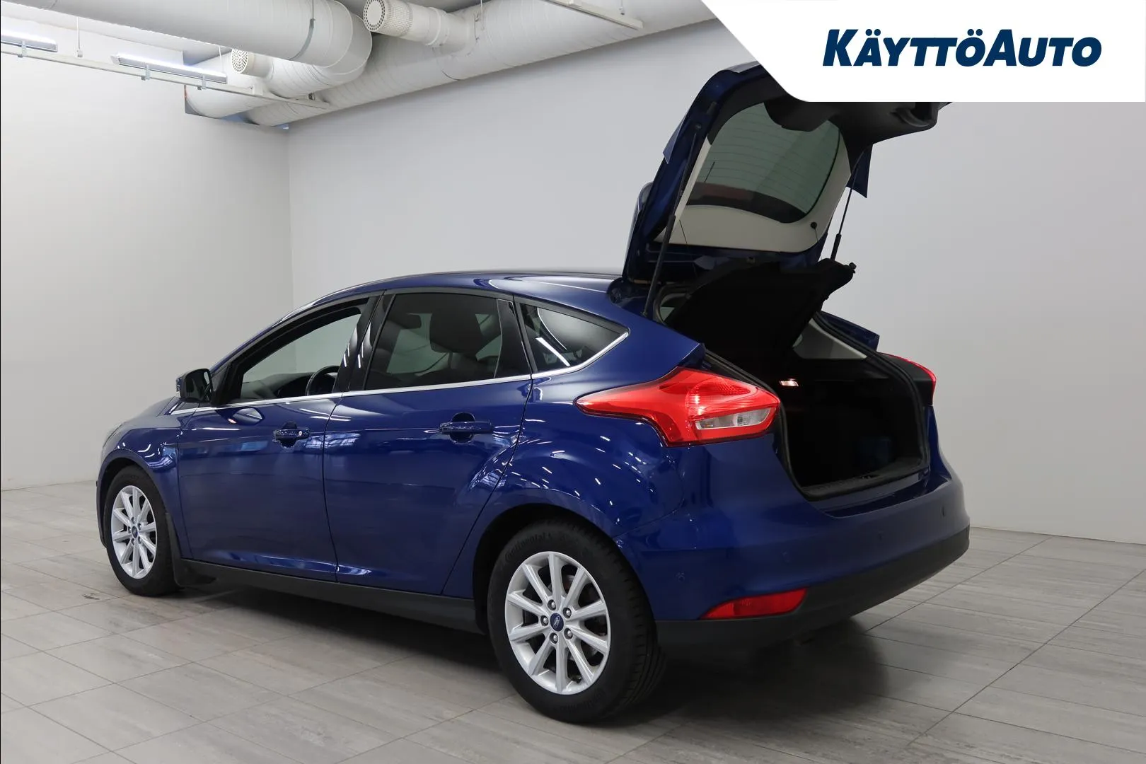 Ford Focus MMT-503 carousel image