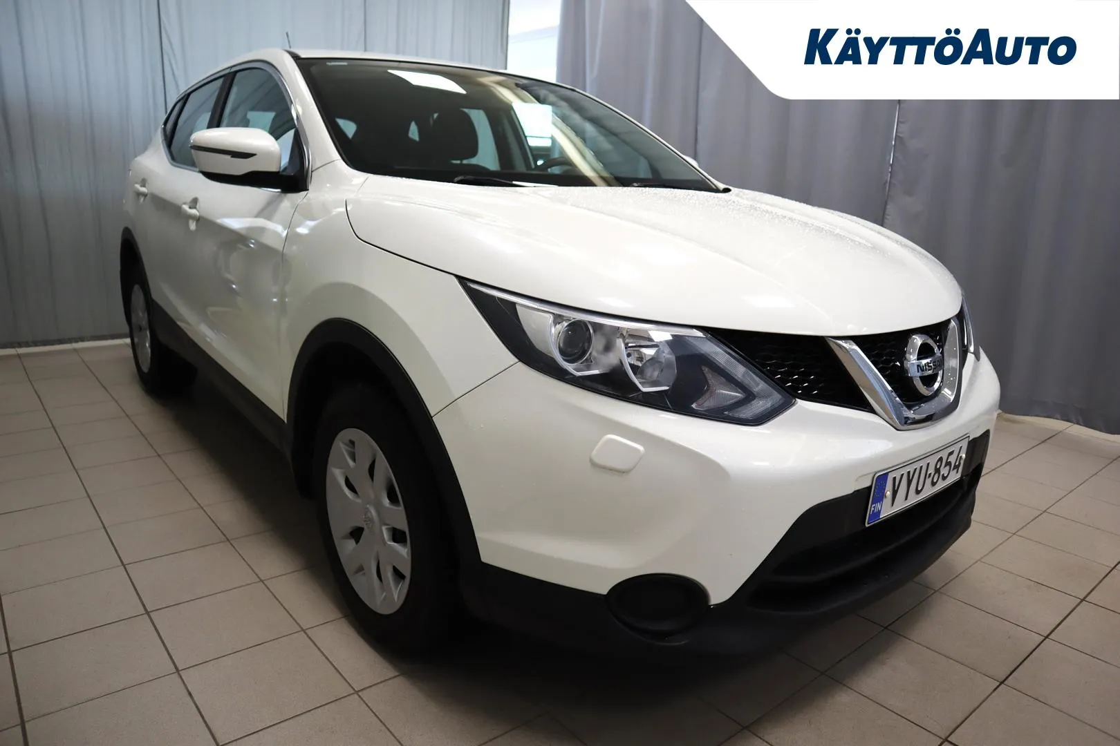 NISSAN Qashqai VYU-854 carousel image